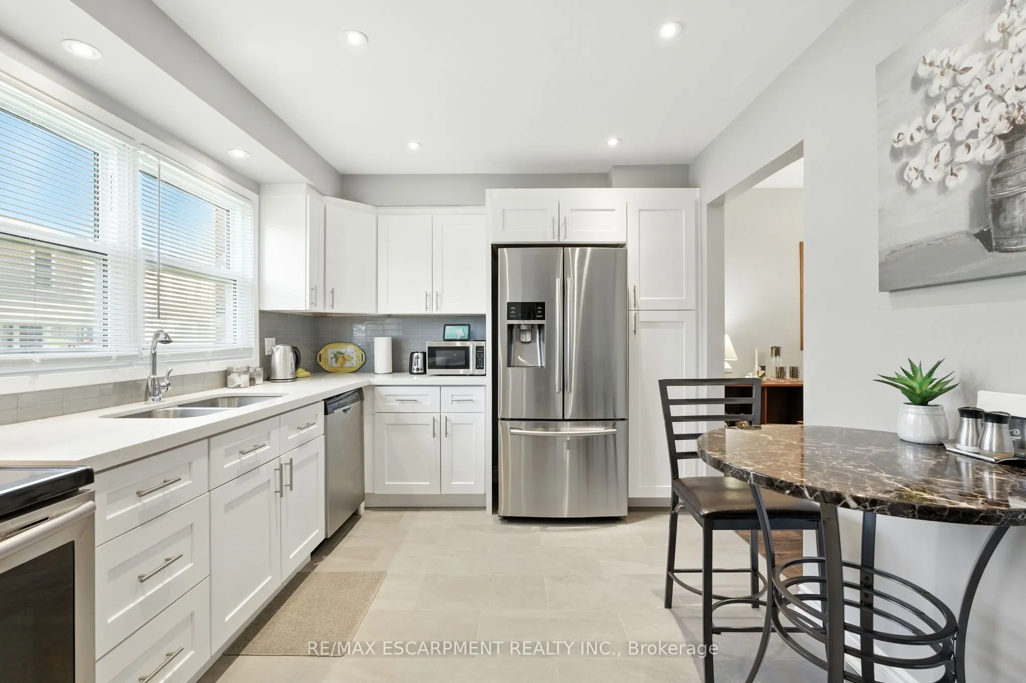 2254 Upper Middle Road, #3