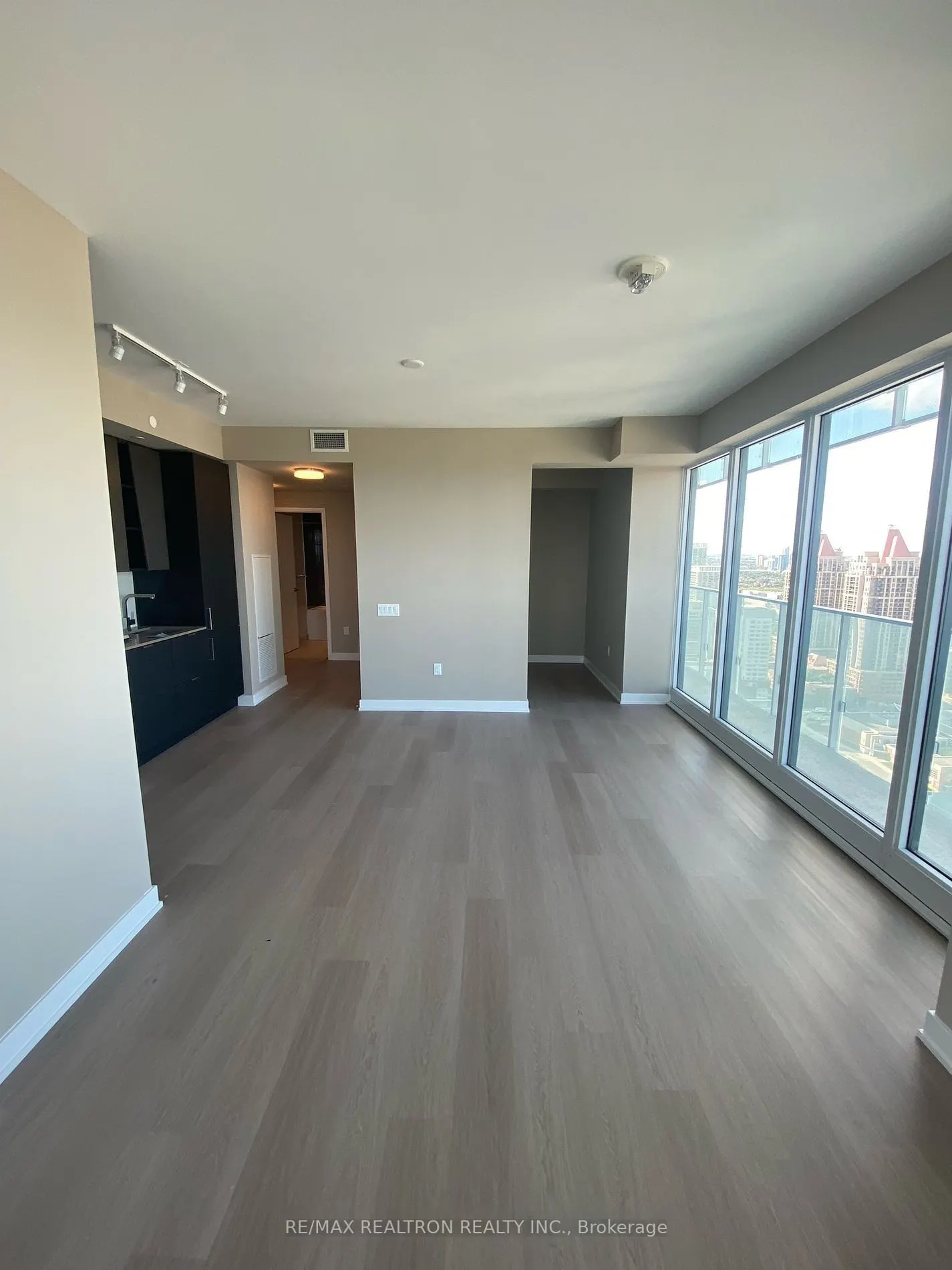 3883 Quartz Road, #3004