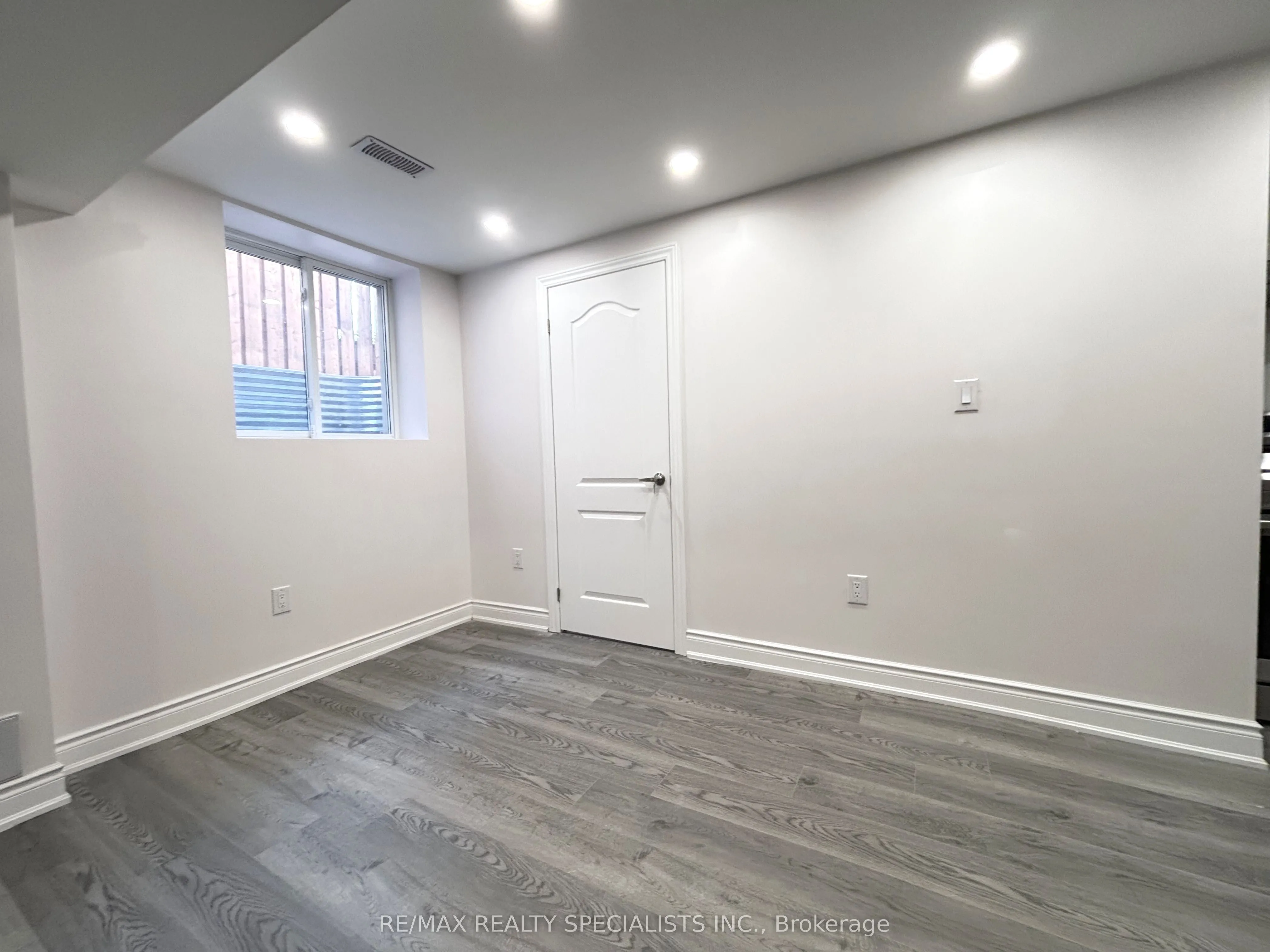 1002 Donnelly Street, #Basement