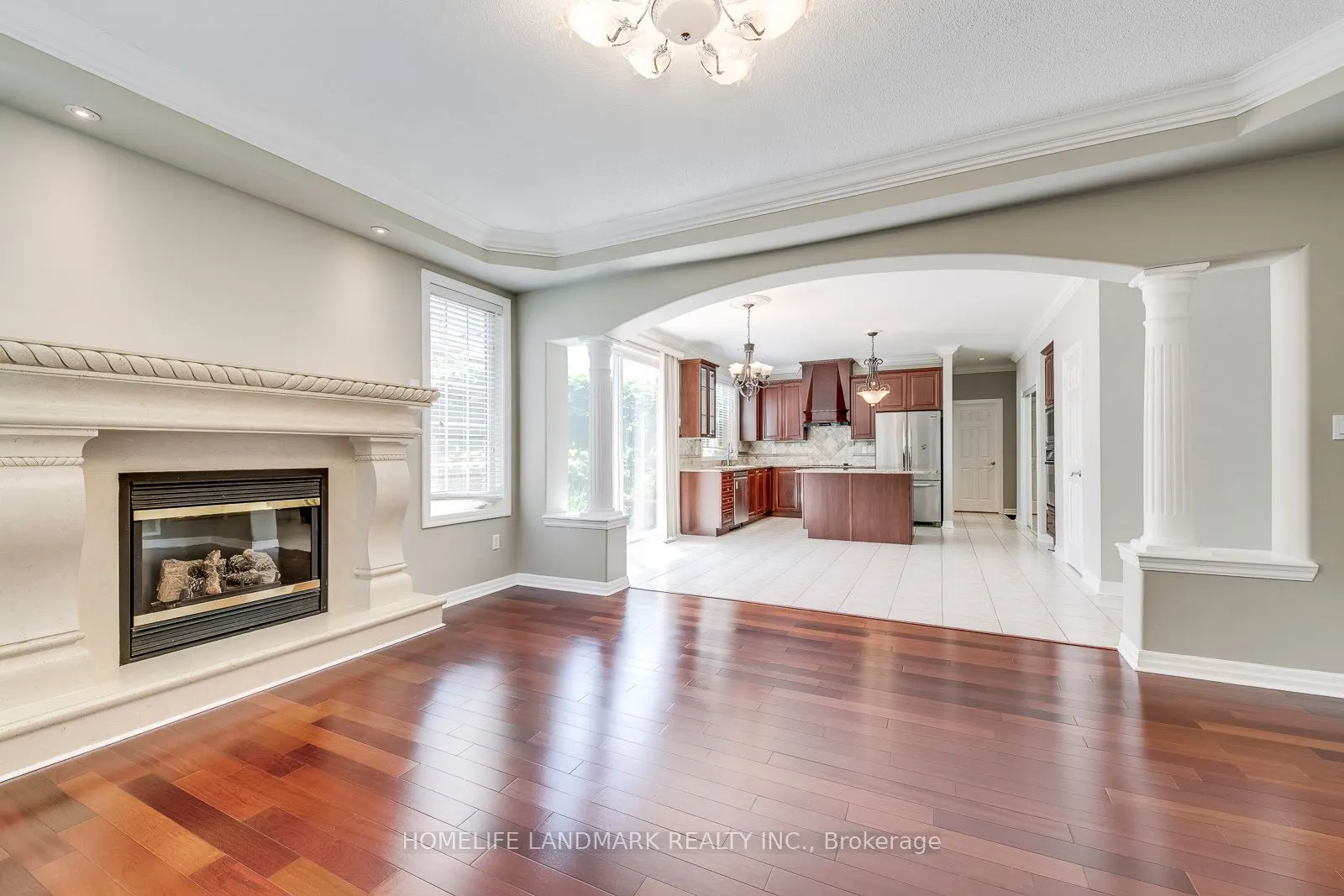 2196 Highcliffe Way