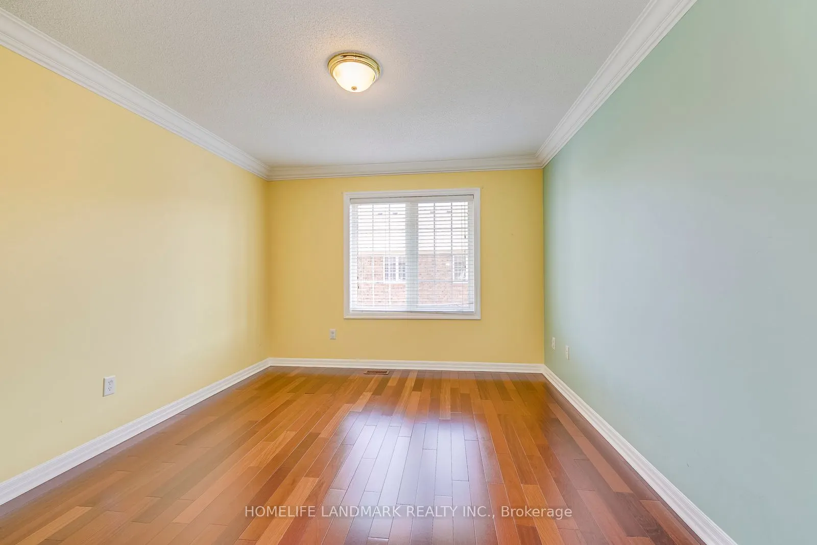 2196 Highcliffe Way