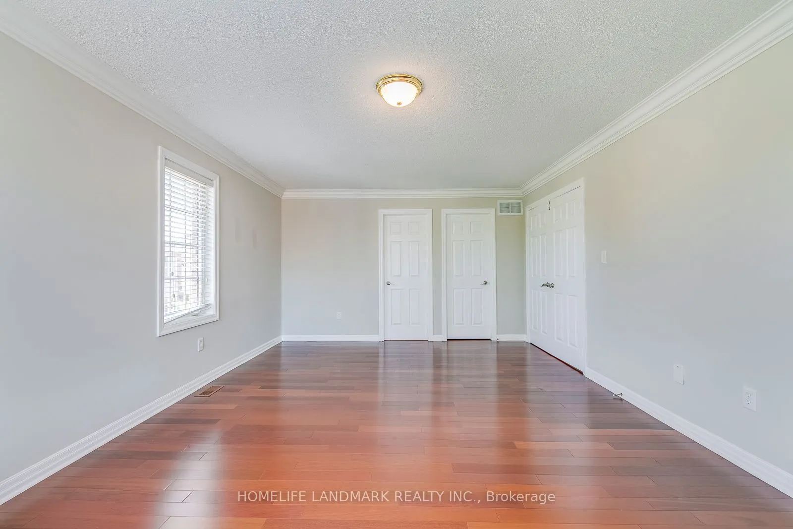 2196 Highcliffe Way