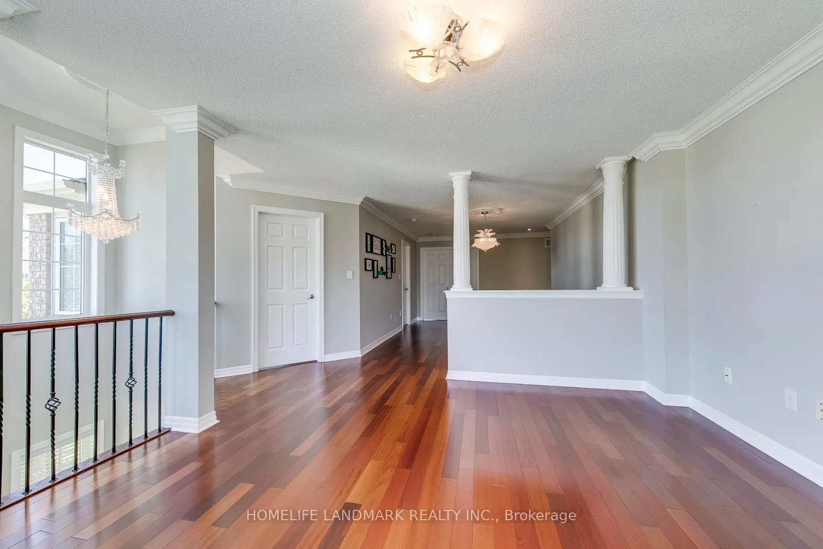 2196 Highcliffe Way