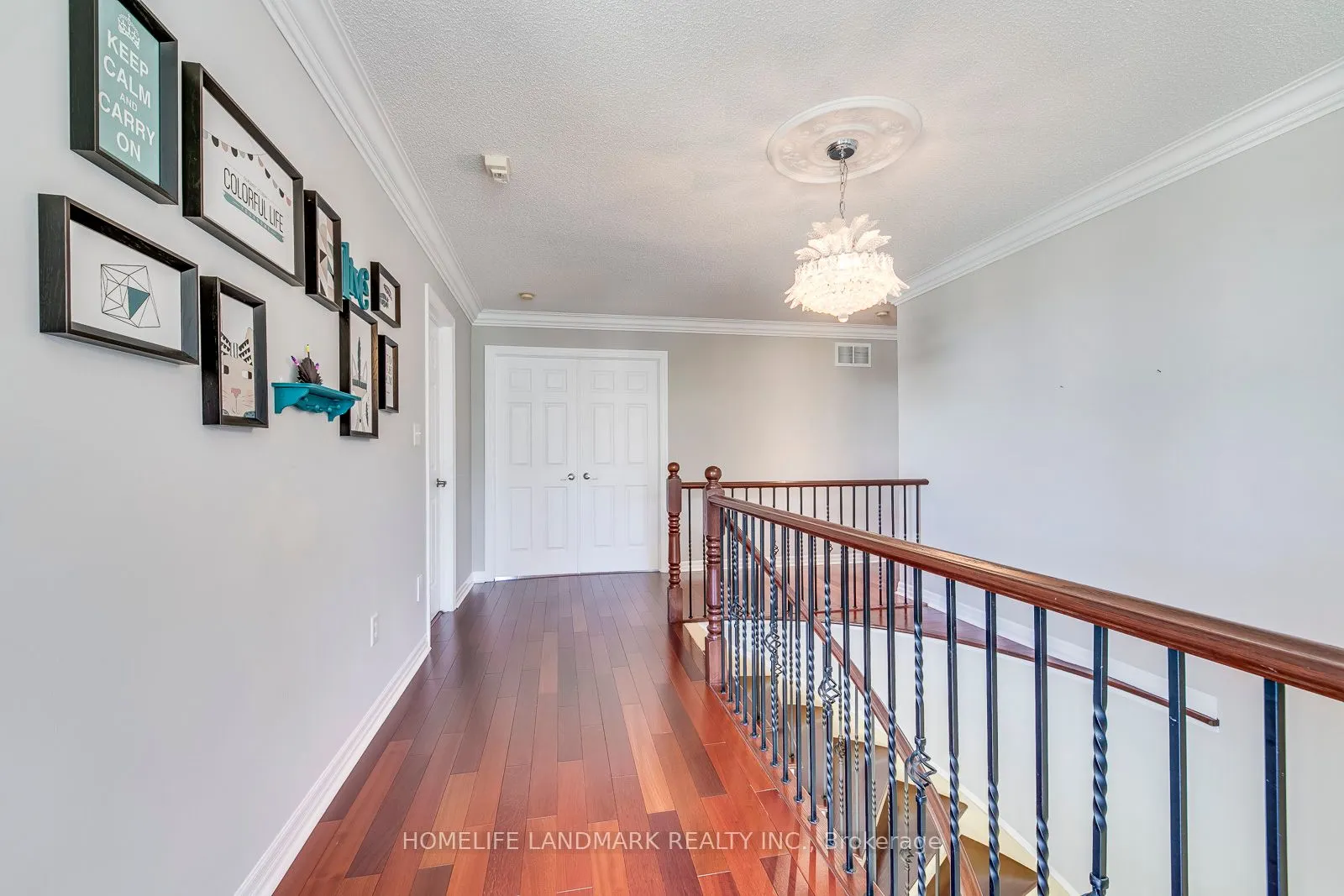 2196 Highcliffe Way
