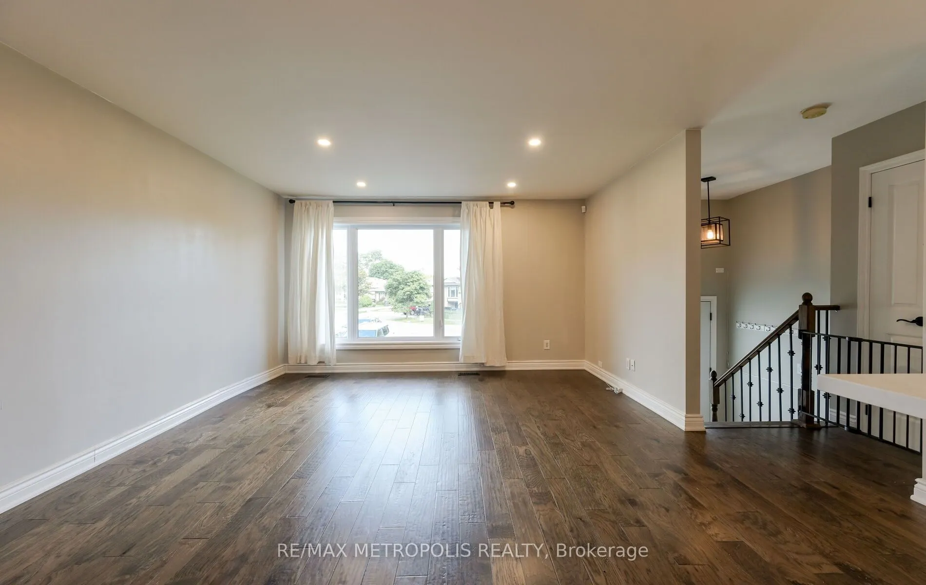 2699 Sherhill Drive, #Main