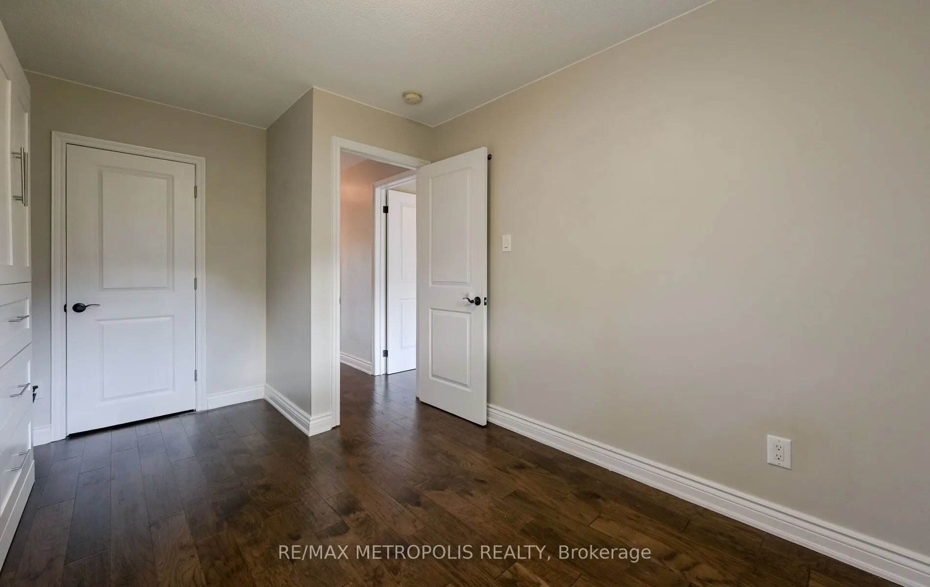 2699 Sherhill Drive, #Main