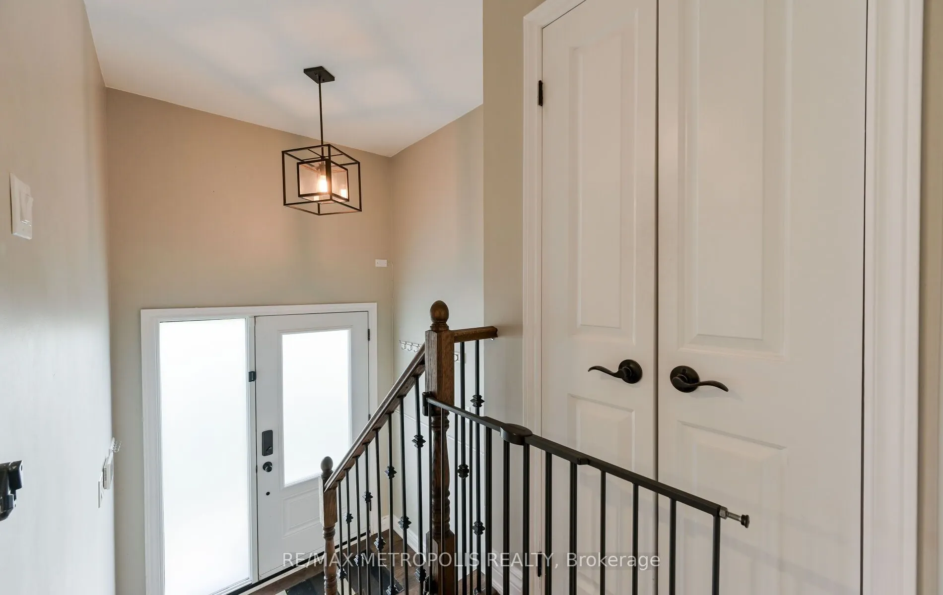 2699 Sherhill Drive, #Main