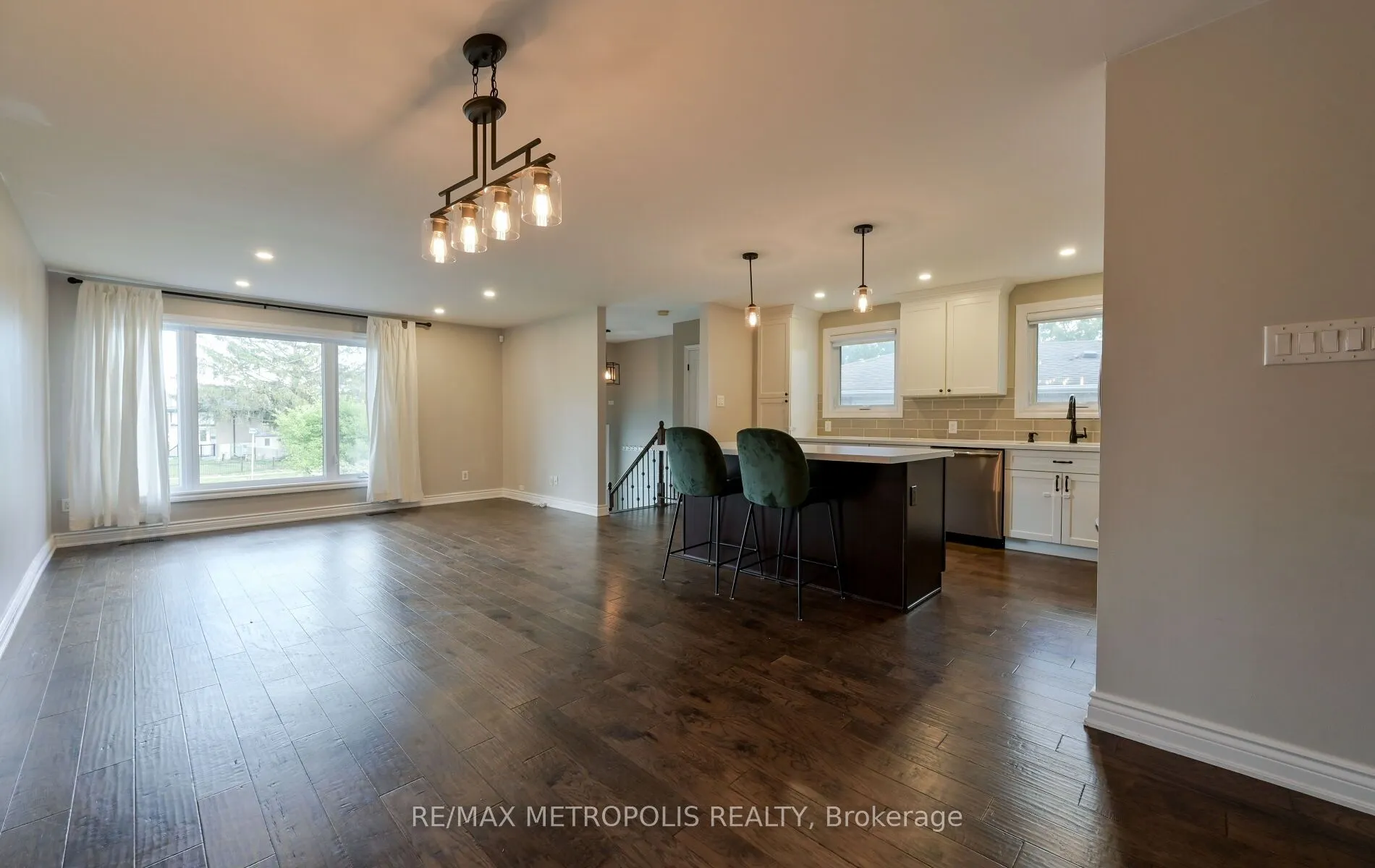 2699 Sherhill Drive, #Main