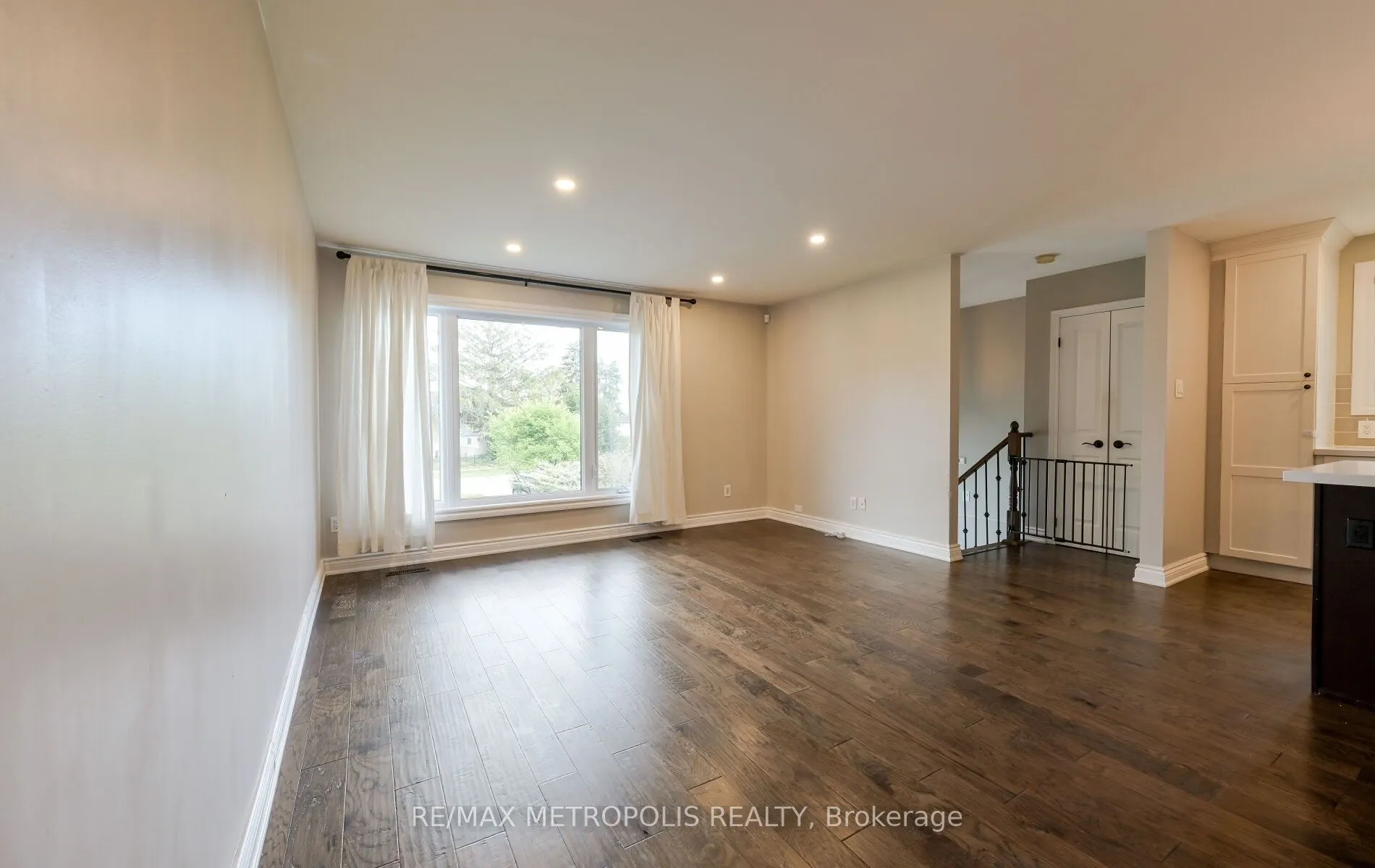 2699 Sherhill Drive, #Main