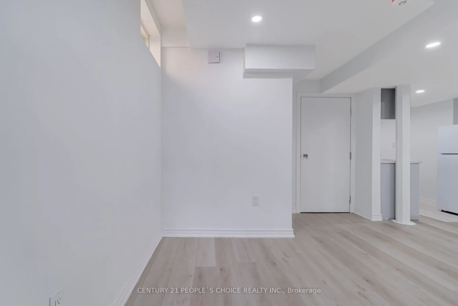 25 Drummondville Drive, #Basement