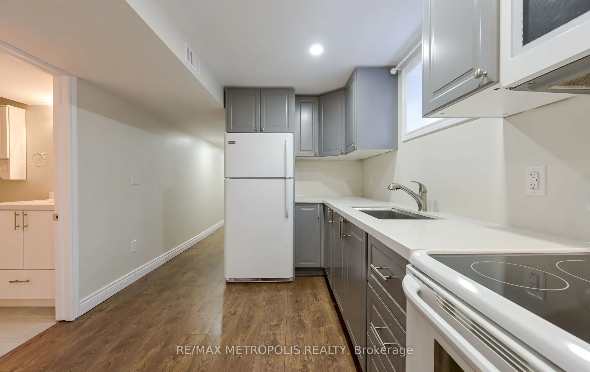 2699 Sherhill Drive, #Lower