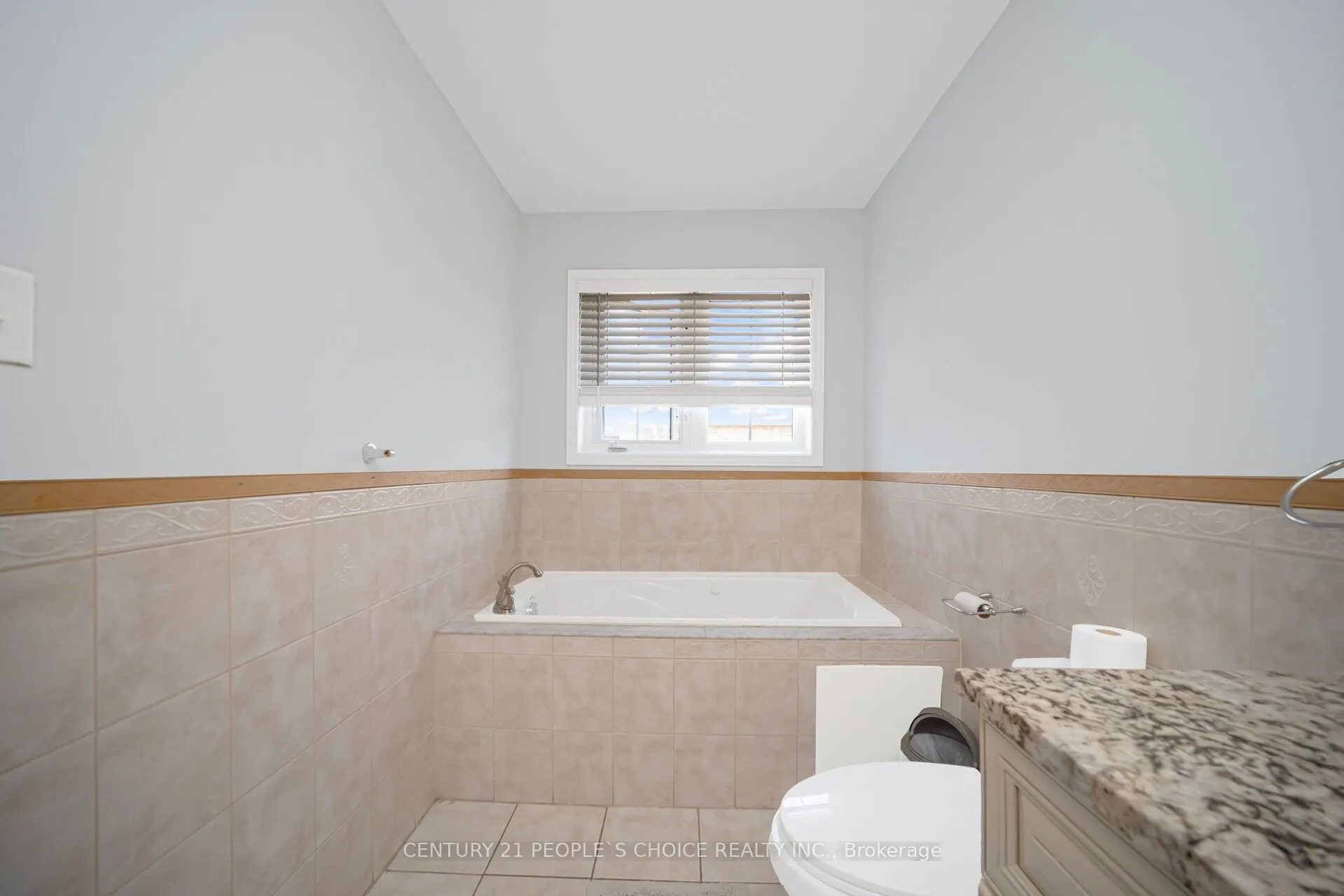 2 Checkerberry Crescent, #Upper