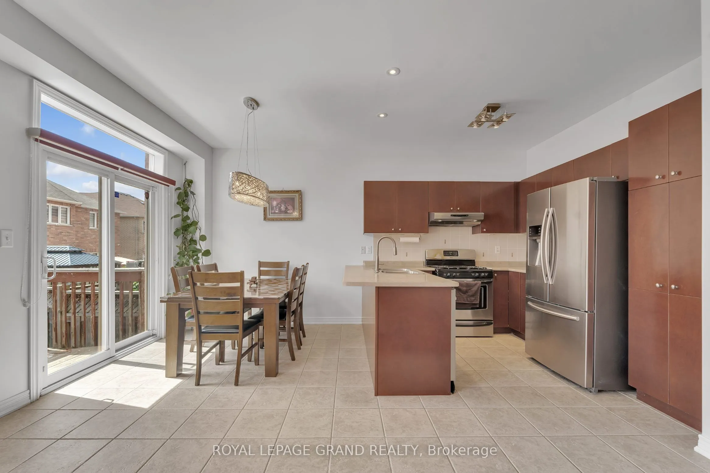 38 Totten Drive
