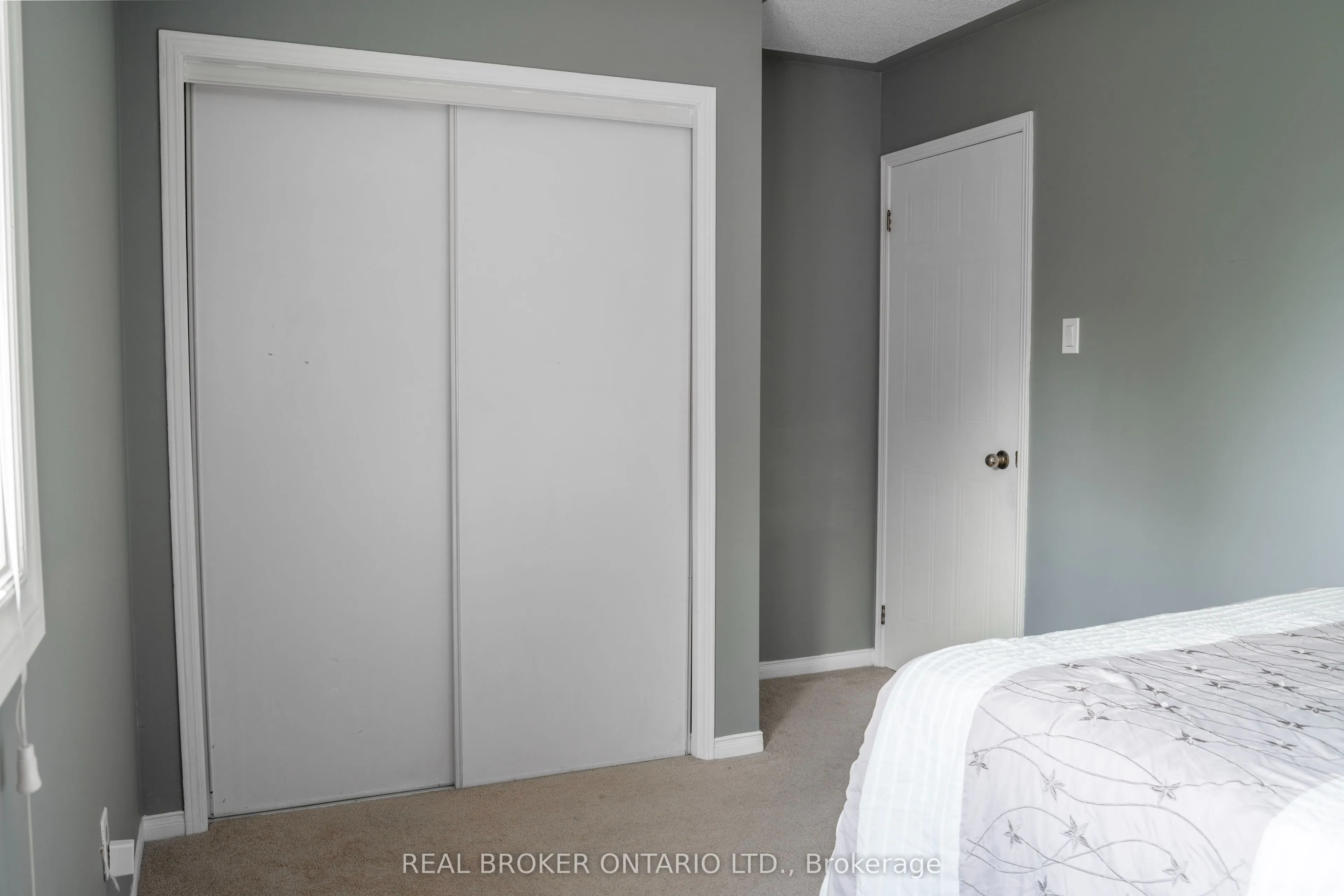 21 Vivians Crescent