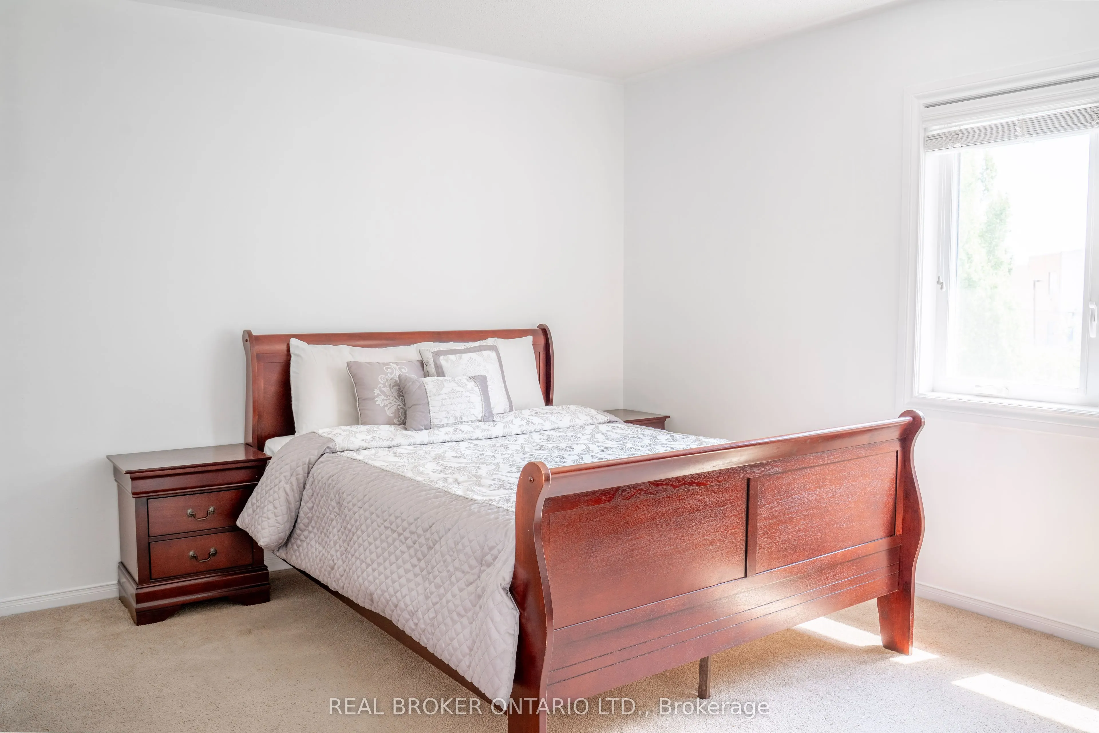 21 Vivians Crescent