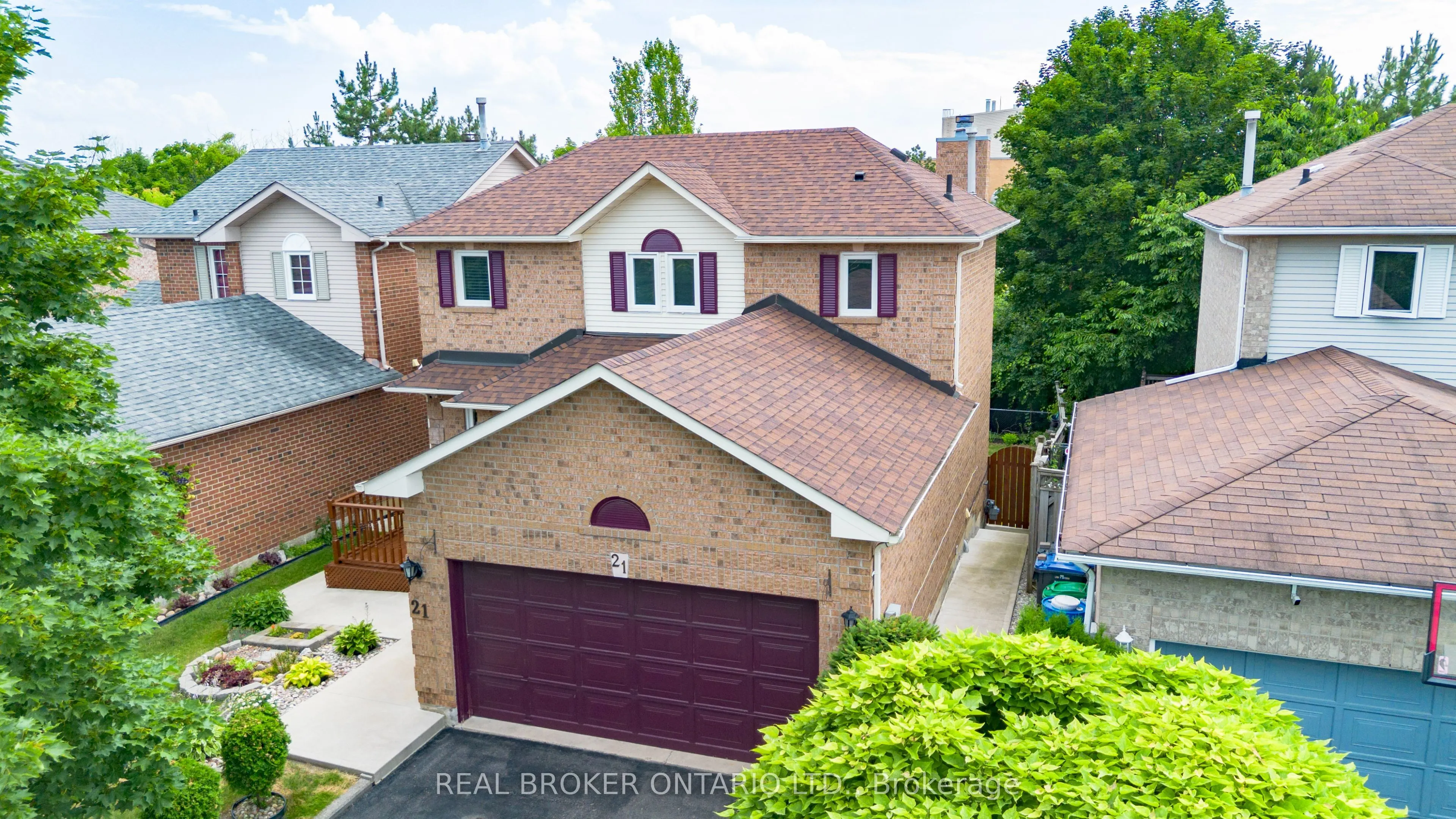 21 Vivians Crescent