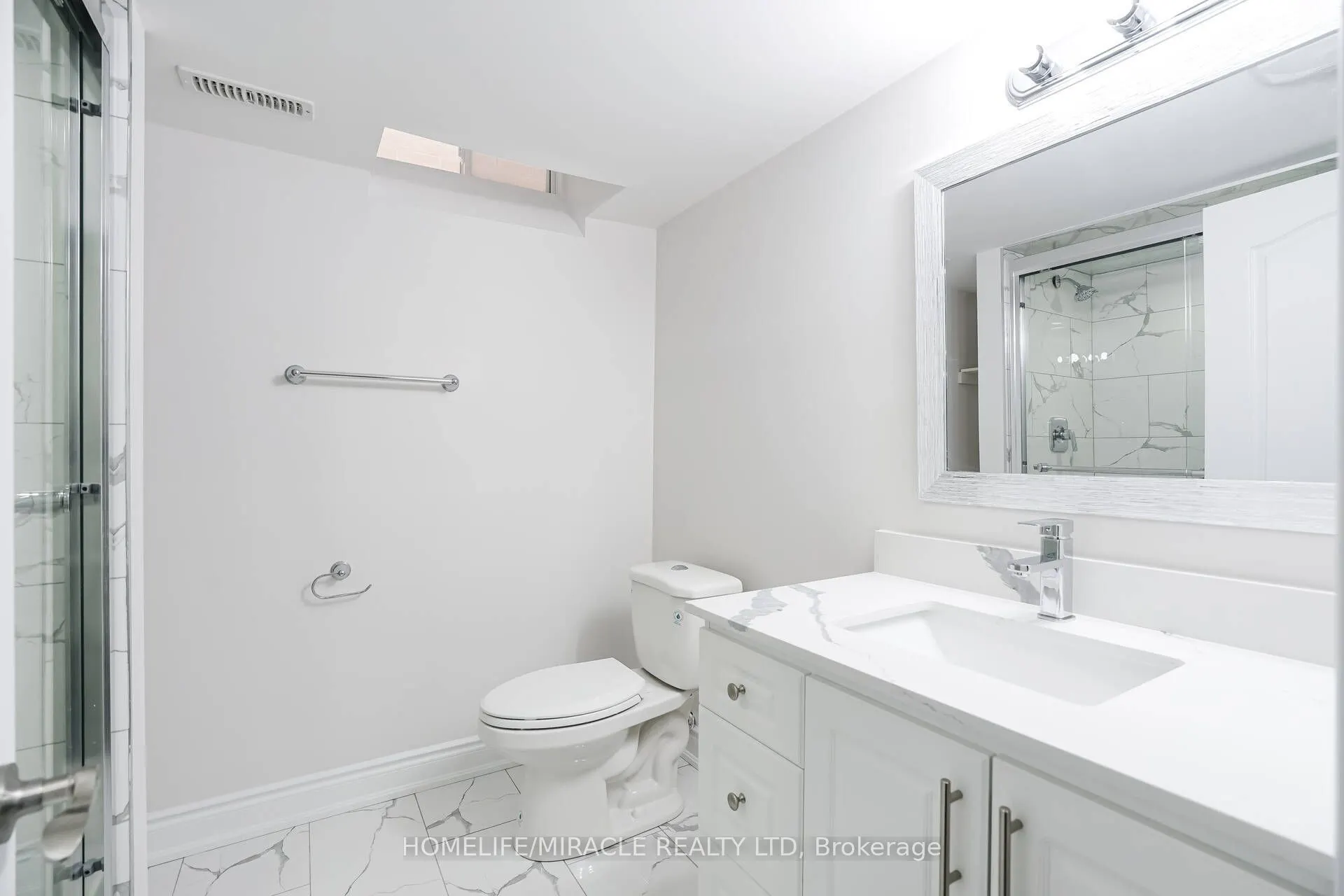 21 Ezra Crescent