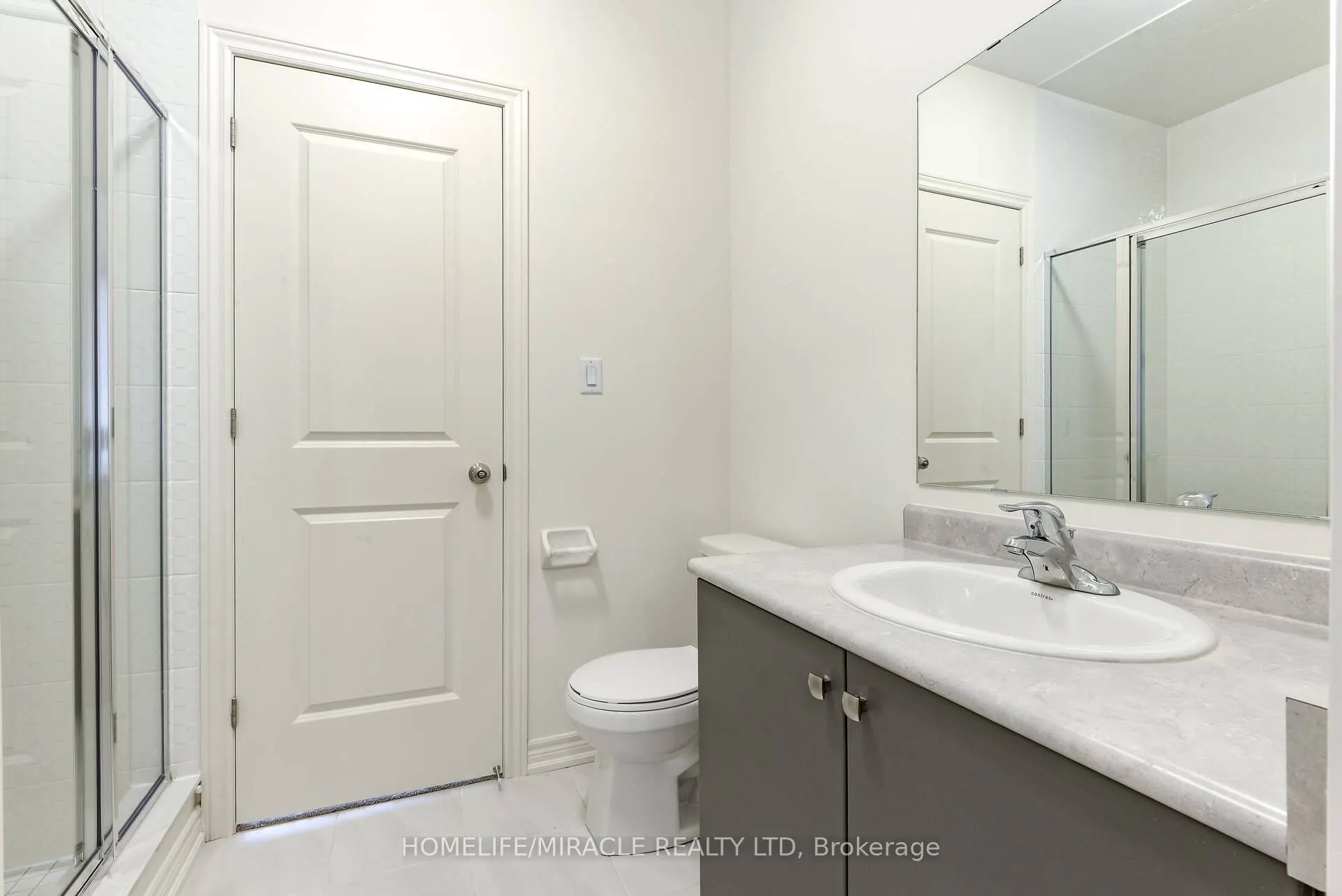 21 Ezra Crescent