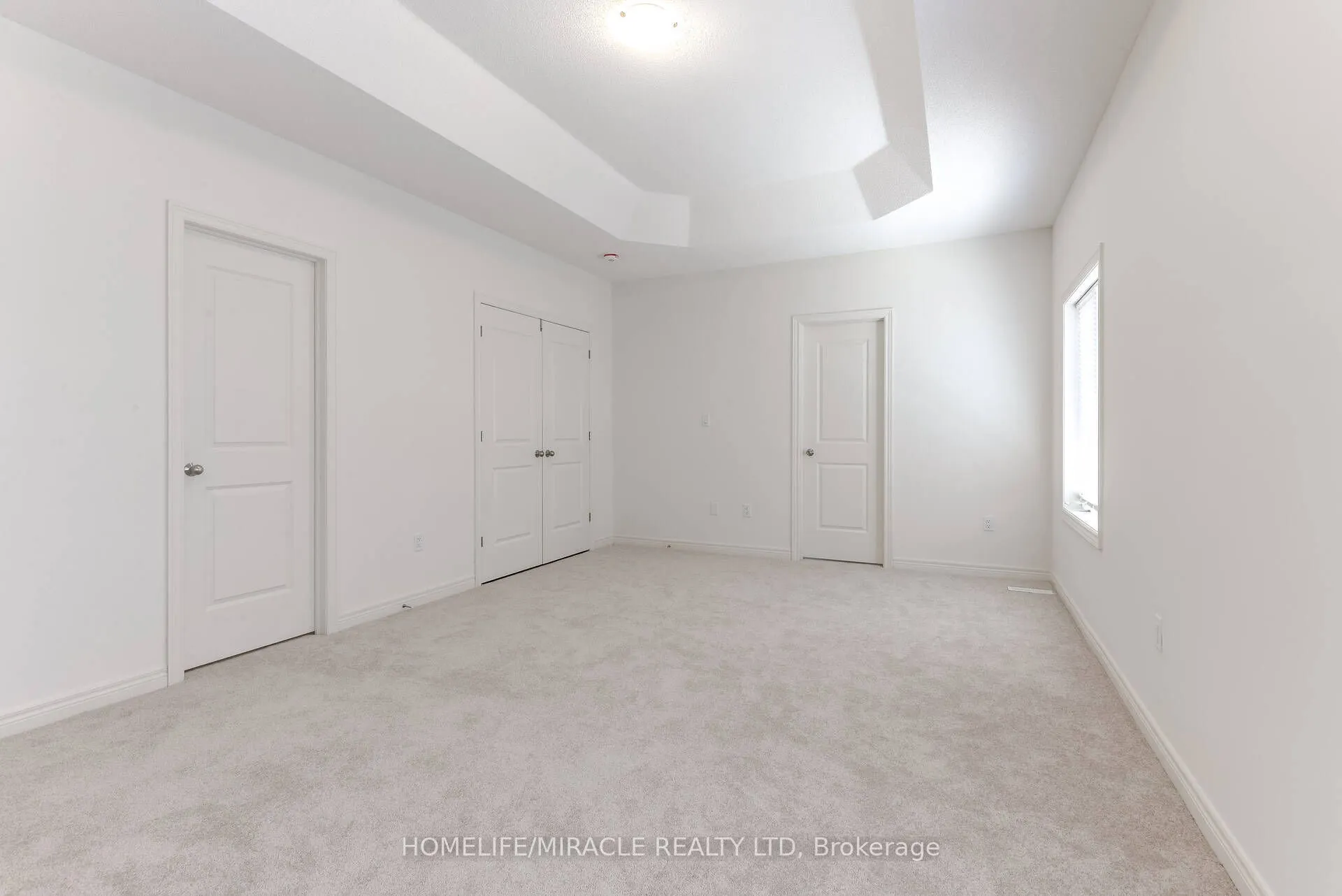 21 Ezra Crescent