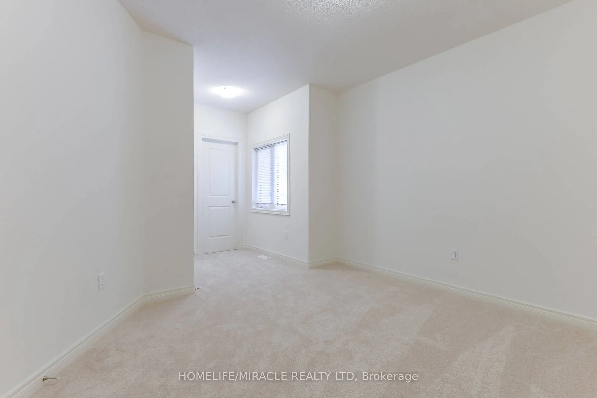 21 Ezra Crescent