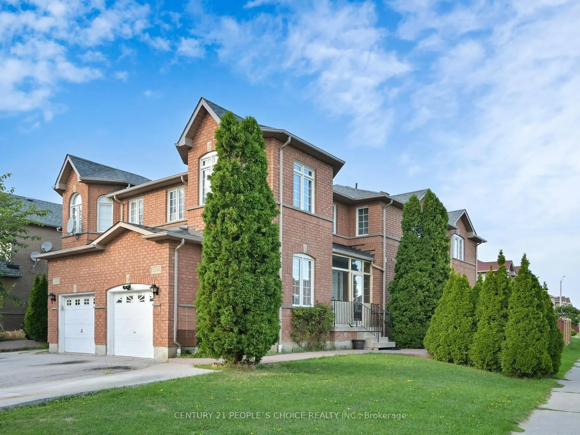 5998 Gant Crescent
