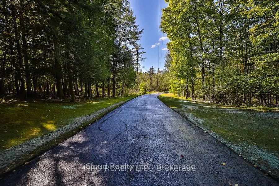 8339 Finnerty Side Road