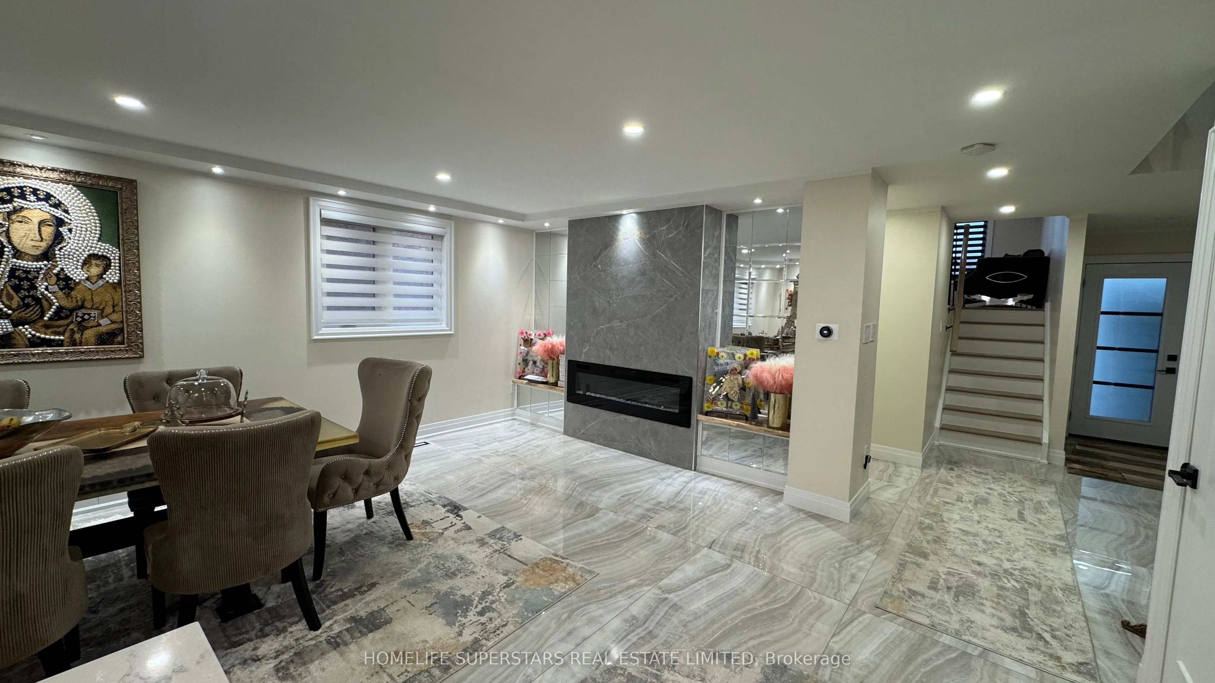 159 Richvale Drive S
