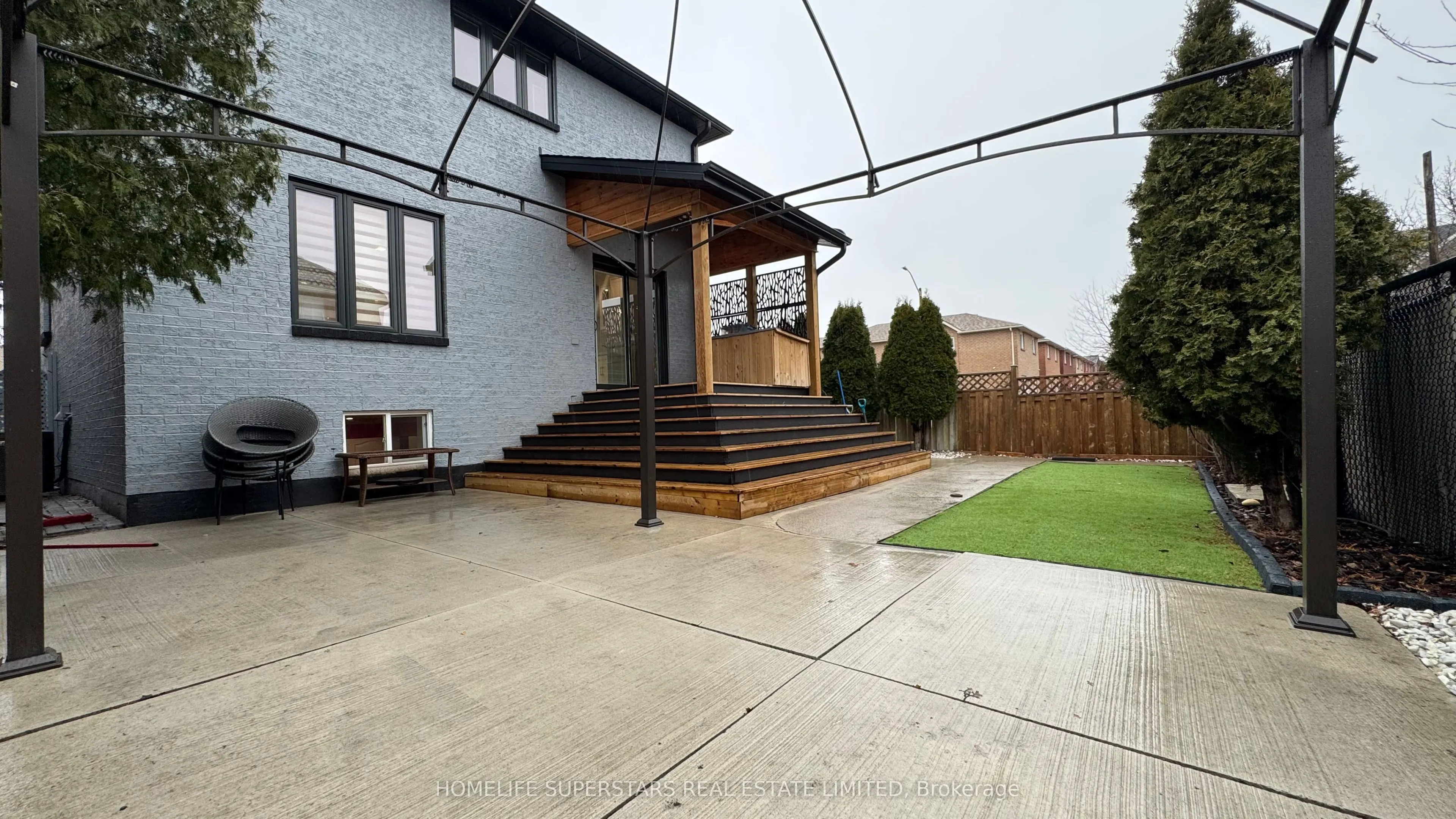 159 Richvale Drive S