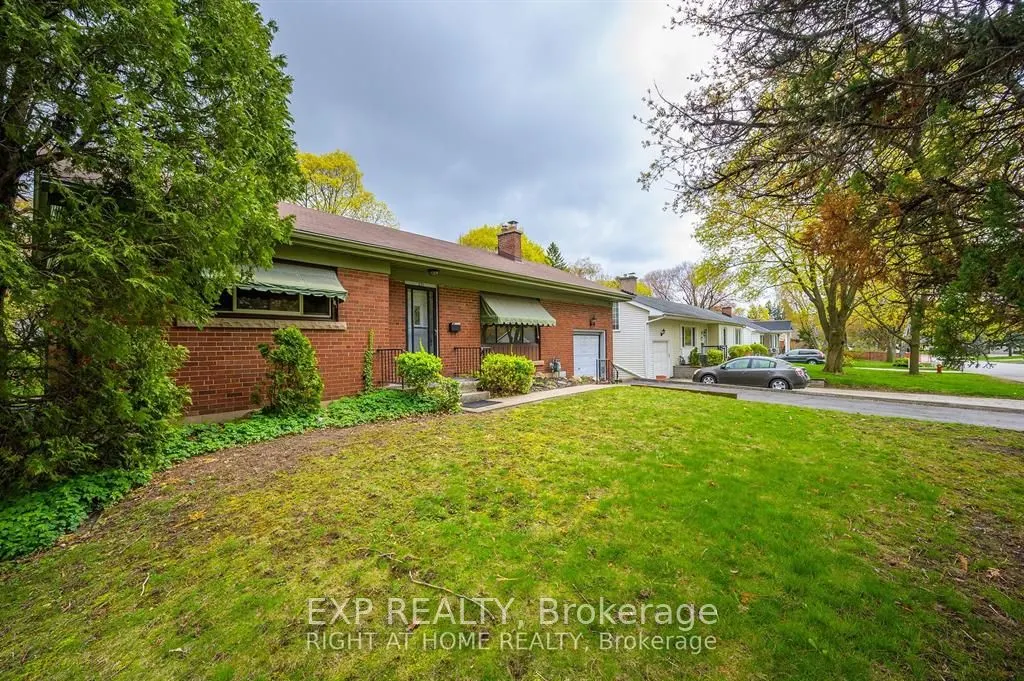 271 Linden Avenue