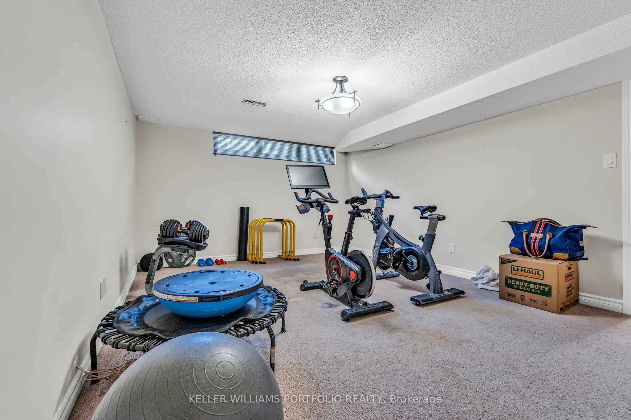 1123 Lakeshore Road E