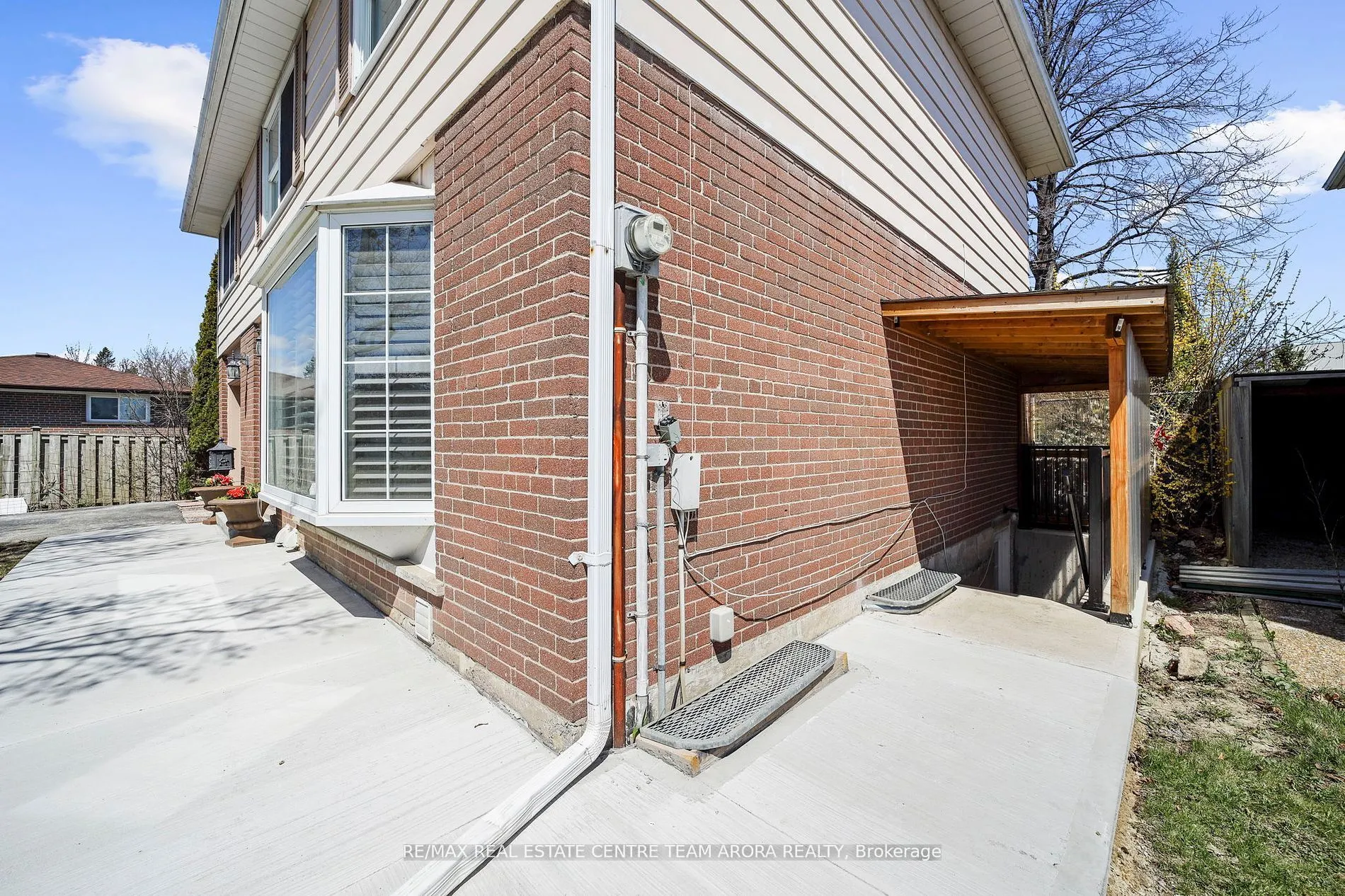 41 Caldwell Crescent