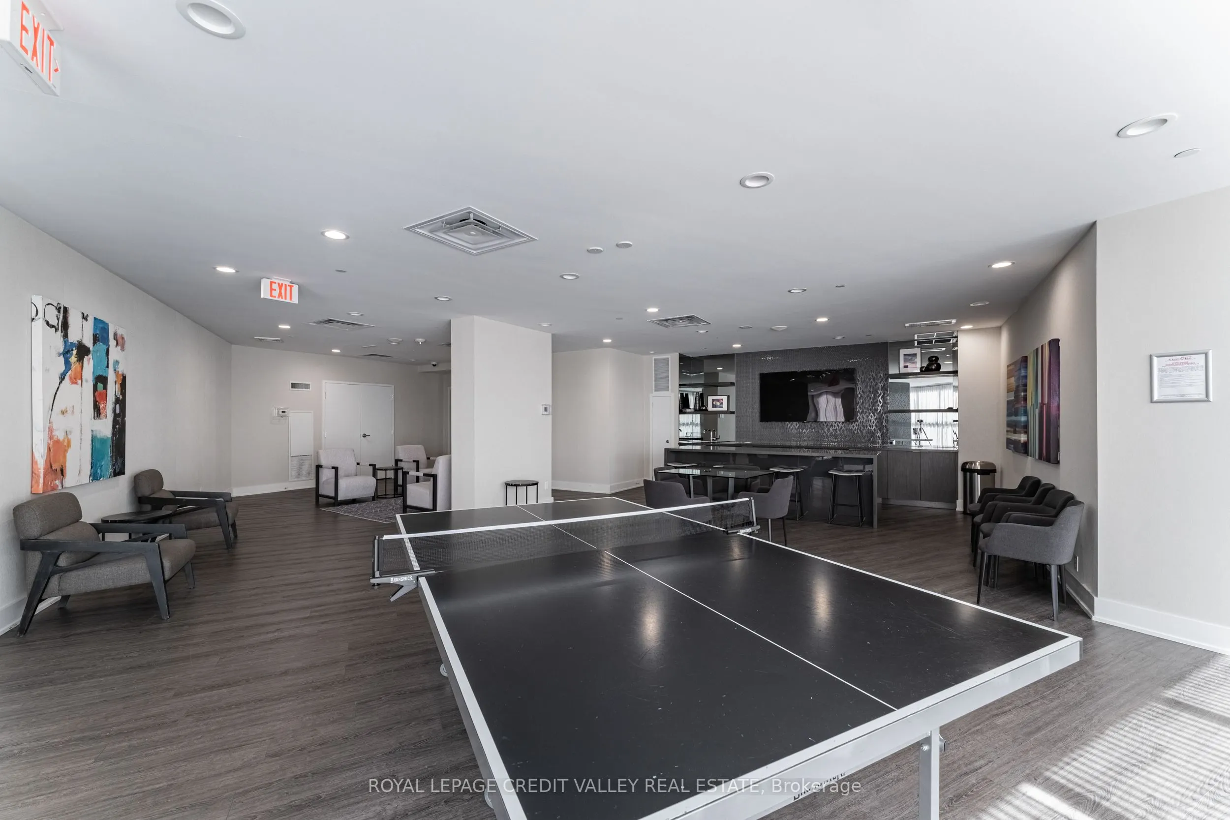 10 Park Lawn Road, #4006