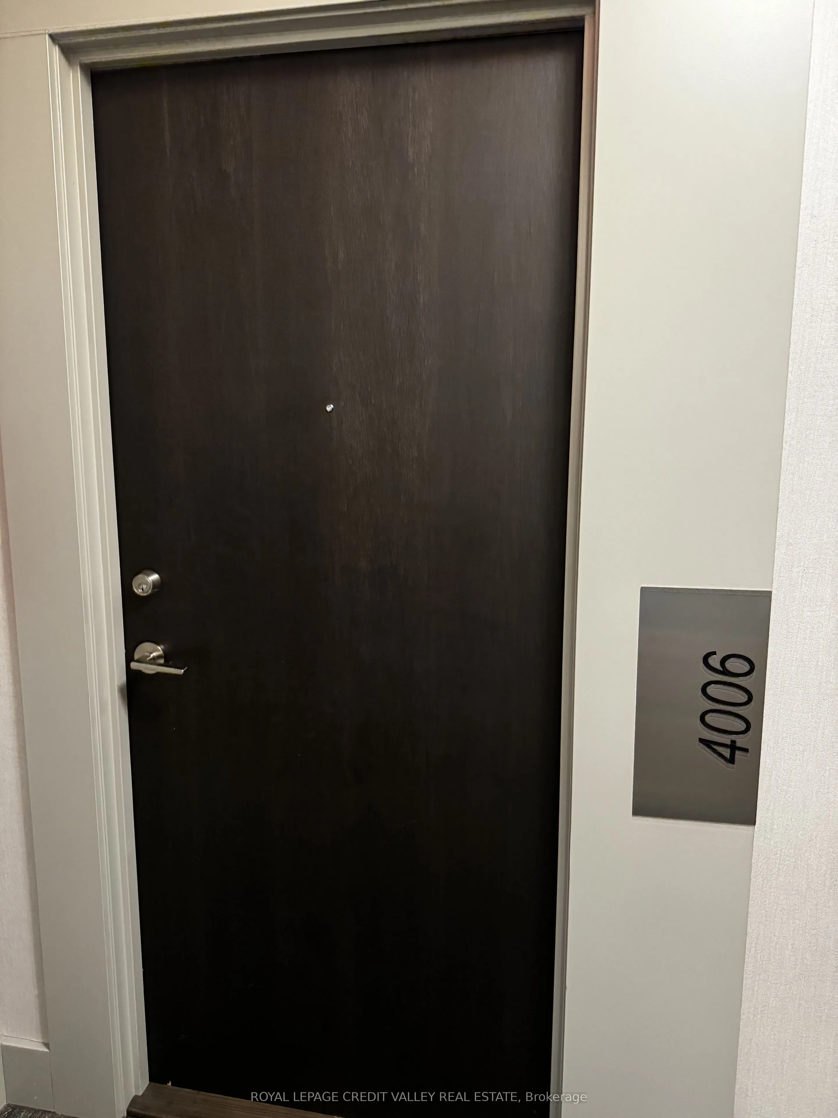 10 Park Lawn Road, #4006