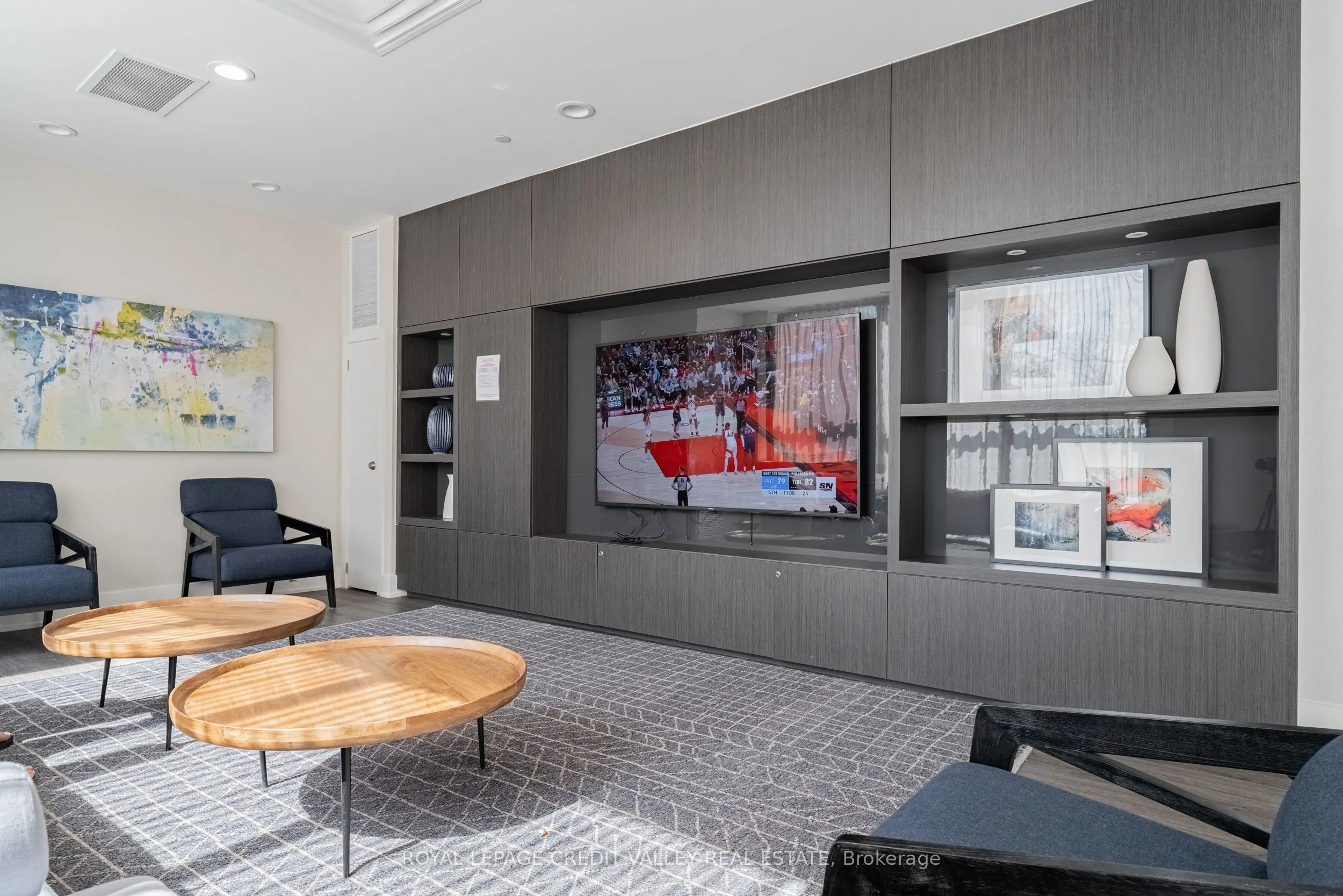 10 Park Lawn Road, #4006