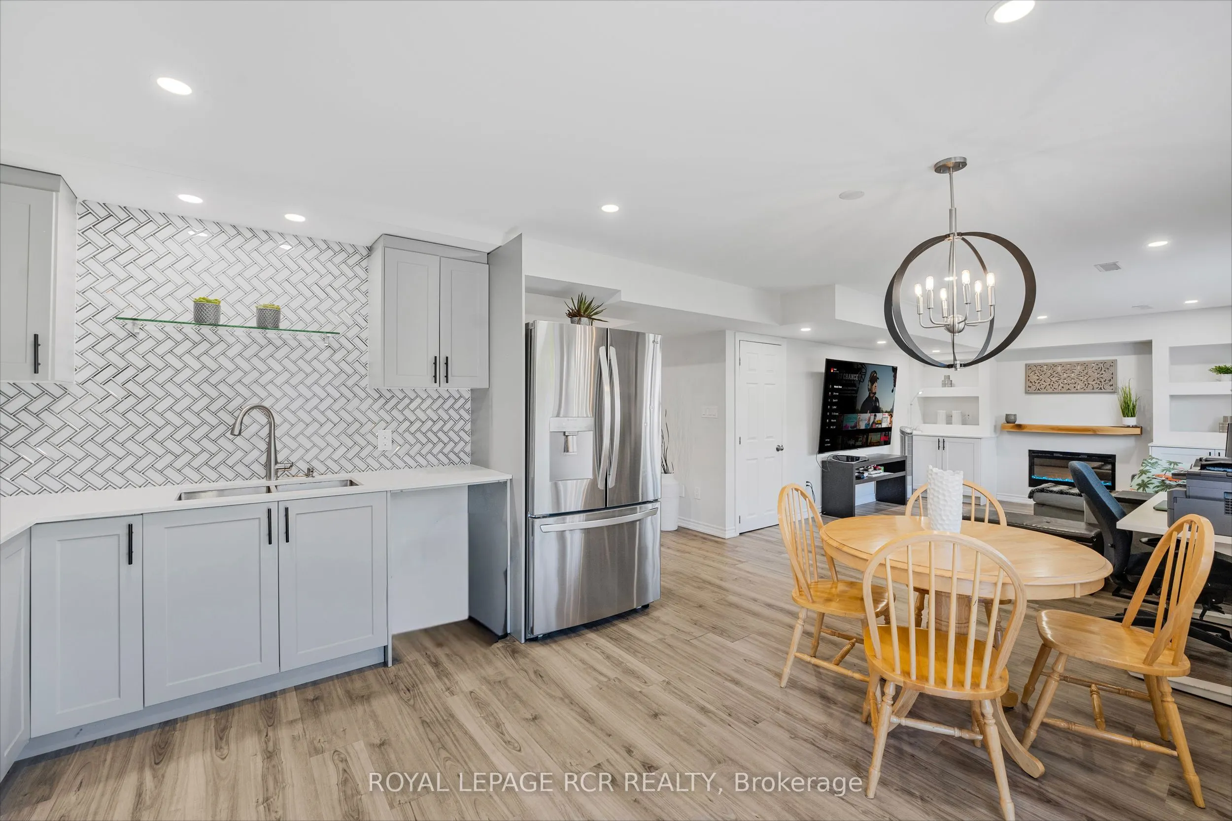 26 Drew Brown Boulevard