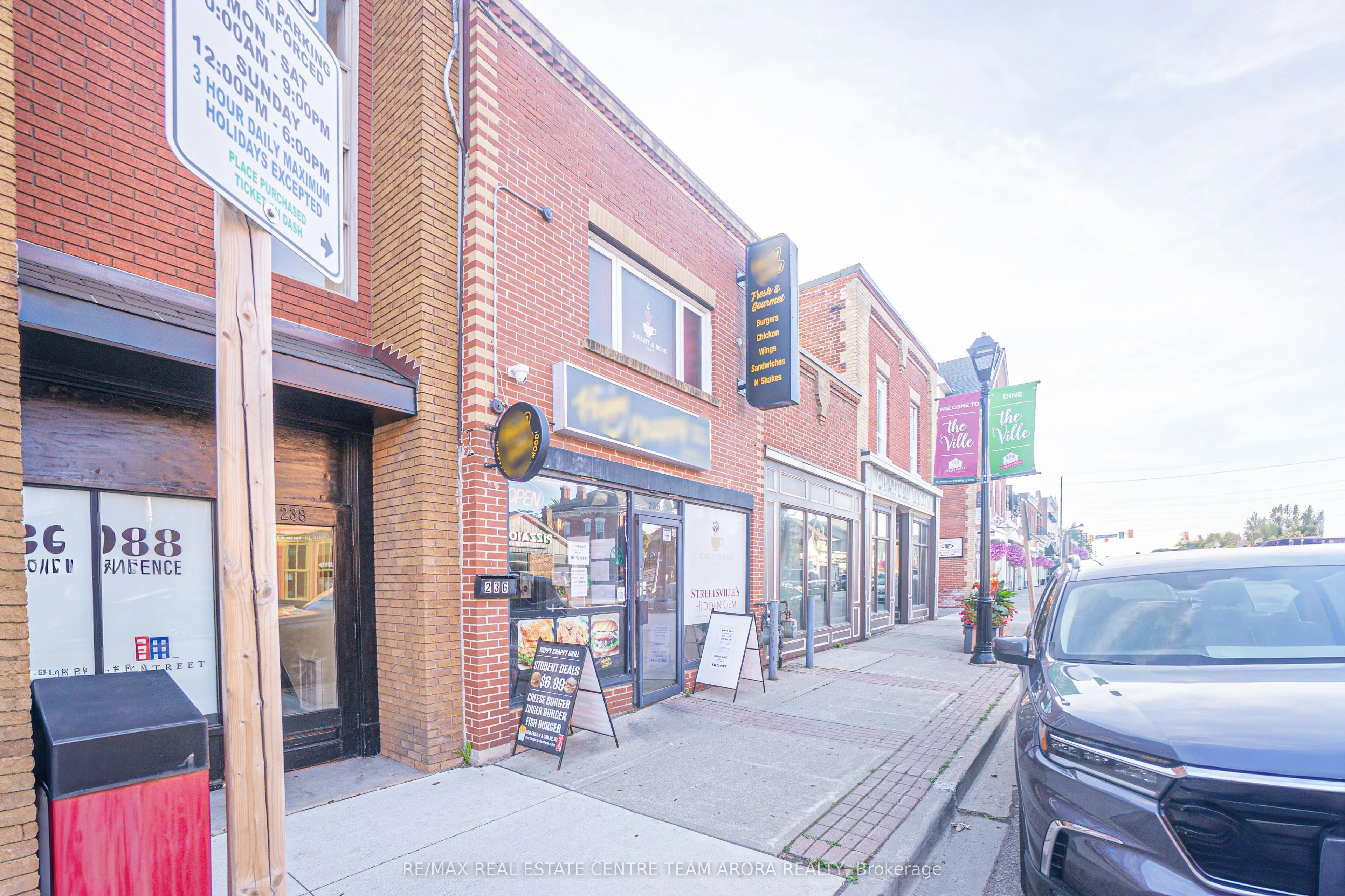 236 Queen Street S