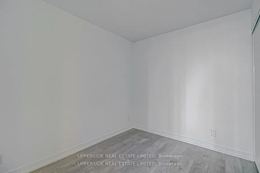 270 Dufferin Street, #917