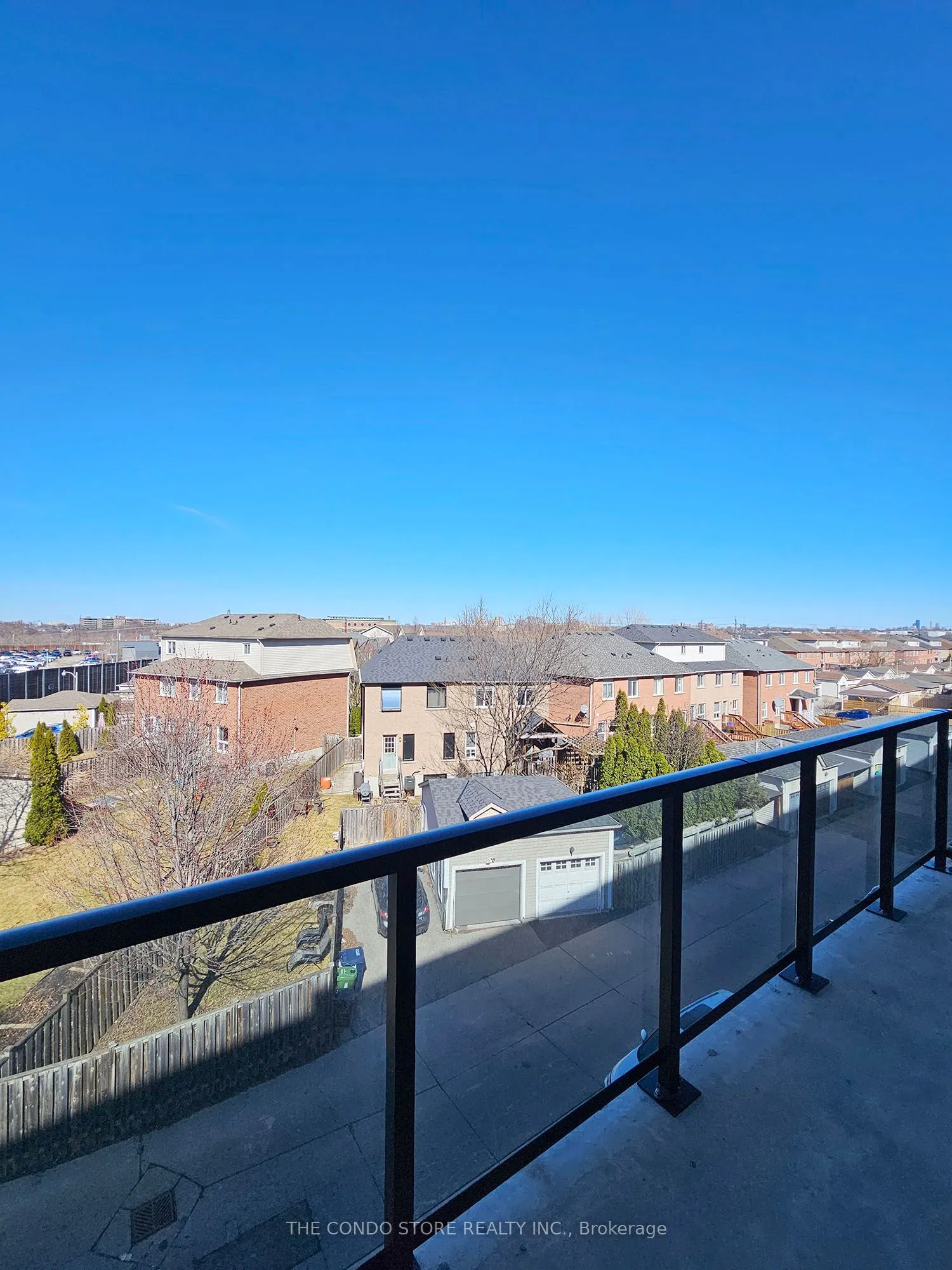 2300 St Clair Avenue W, #427
