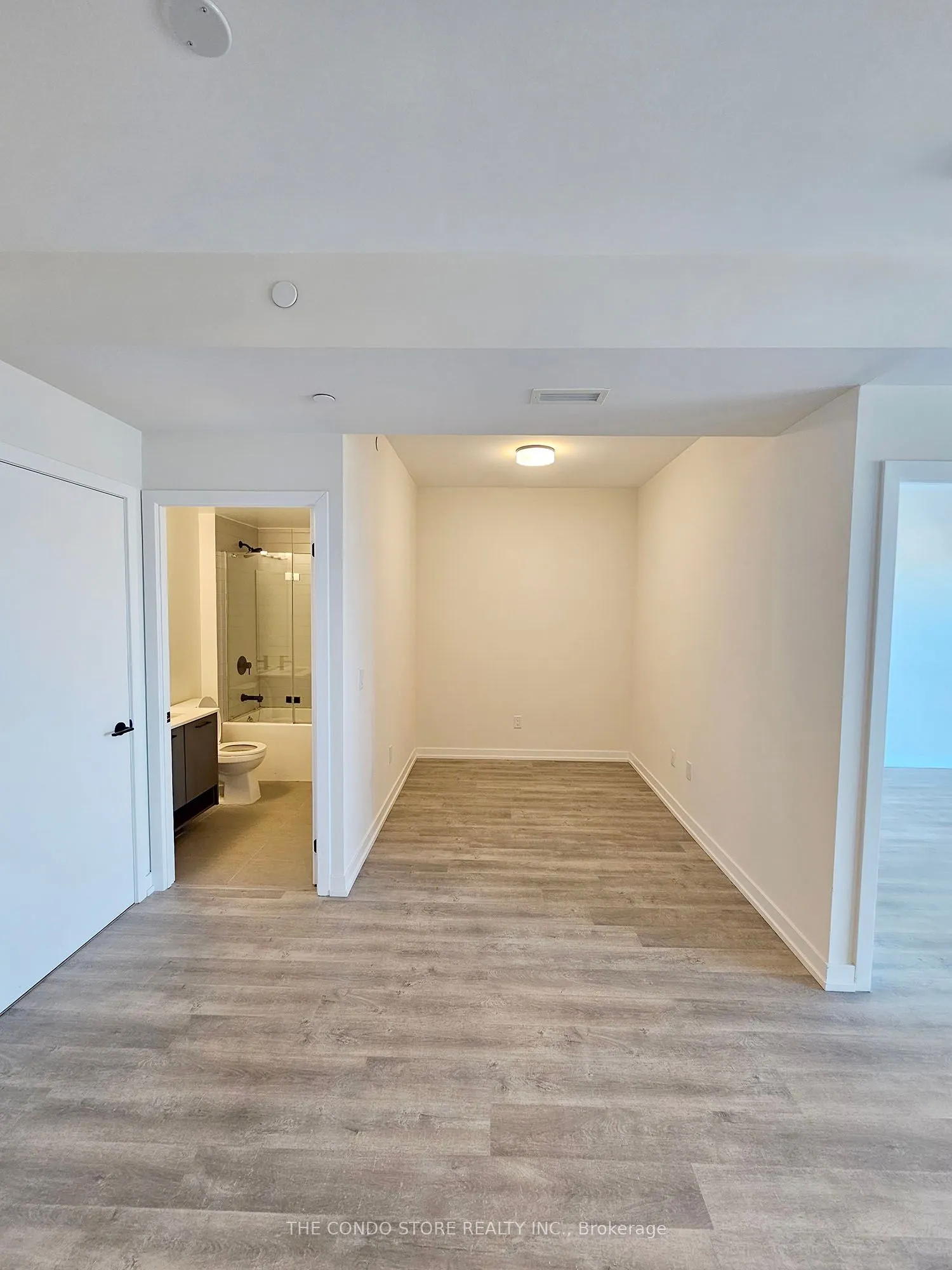 2300 St Clair Avenue W, #427