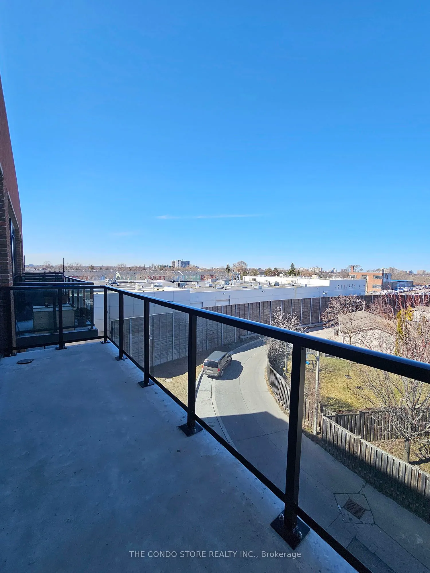 2300 St Clair Avenue W, #427