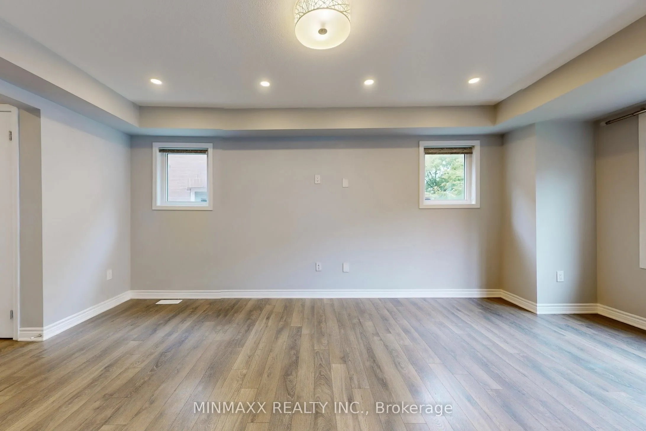 1620 Gainer Crescent