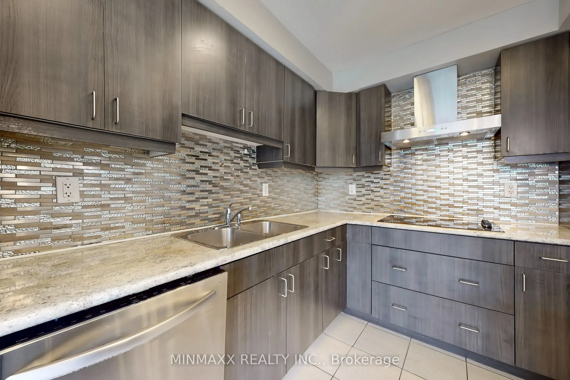 1620 Gainer Crescent