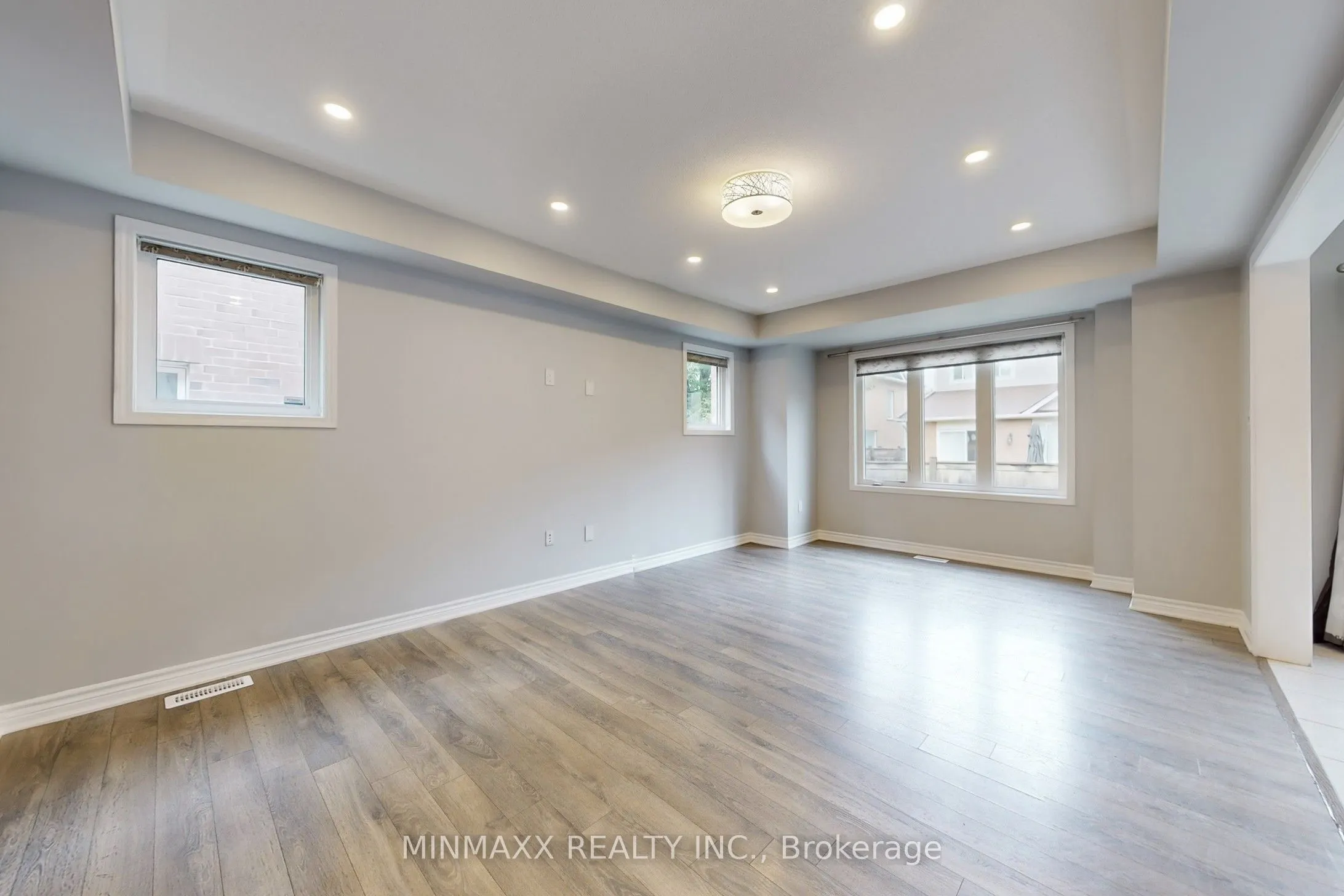 1620 Gainer Crescent