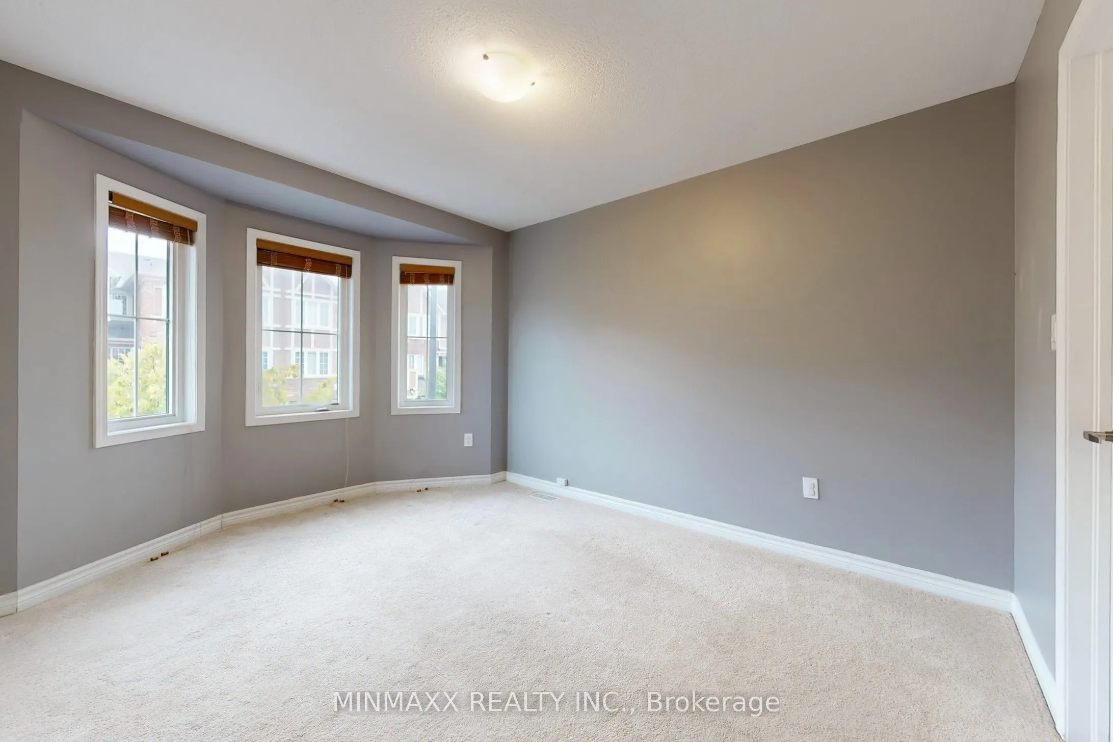 1620 Gainer Crescent