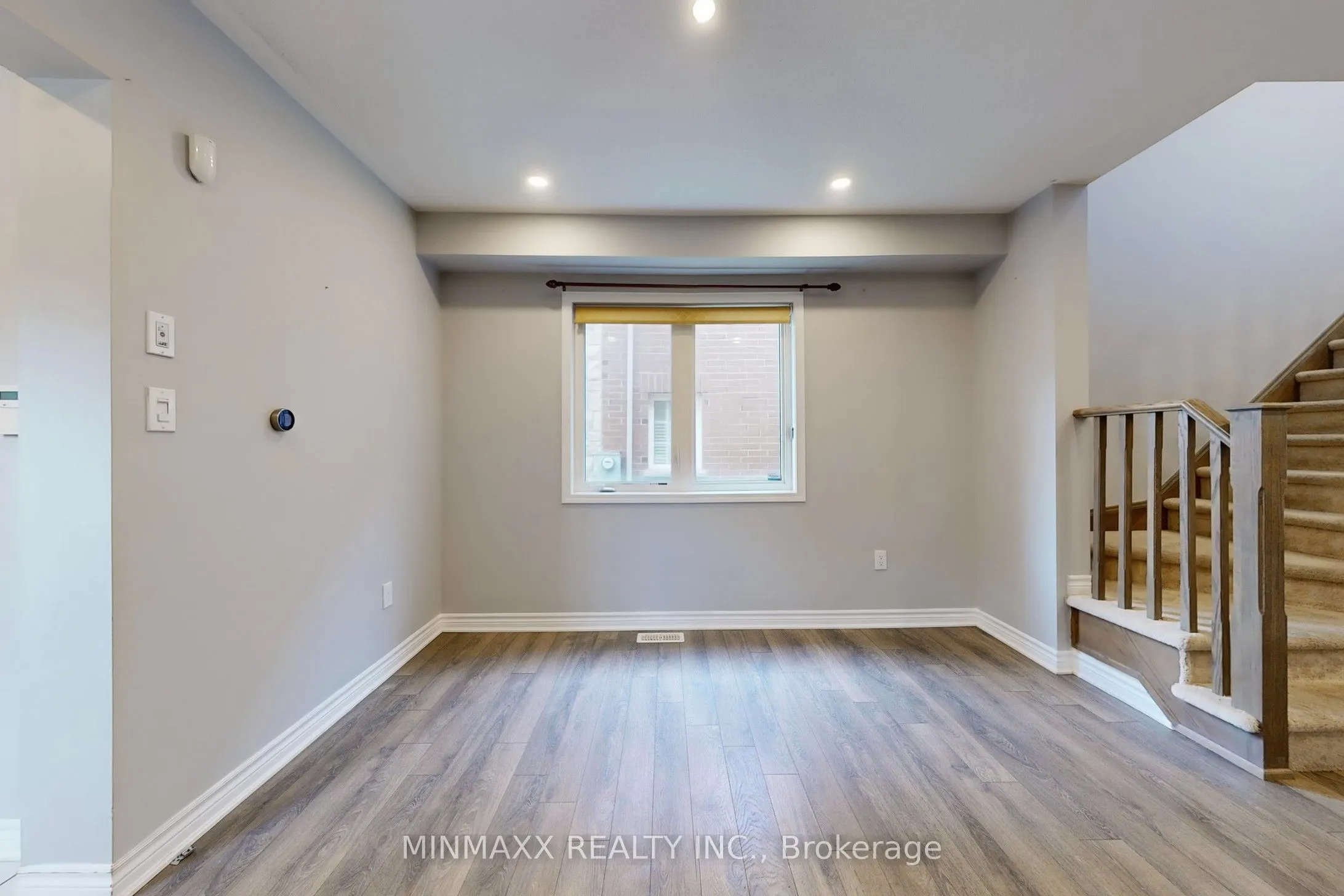 1620 Gainer Crescent