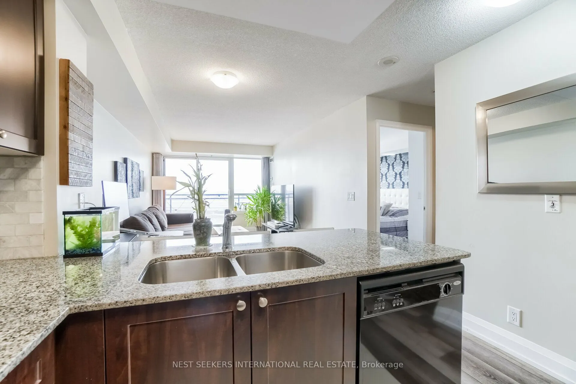 1070 Sheppard Avenue W, #1106