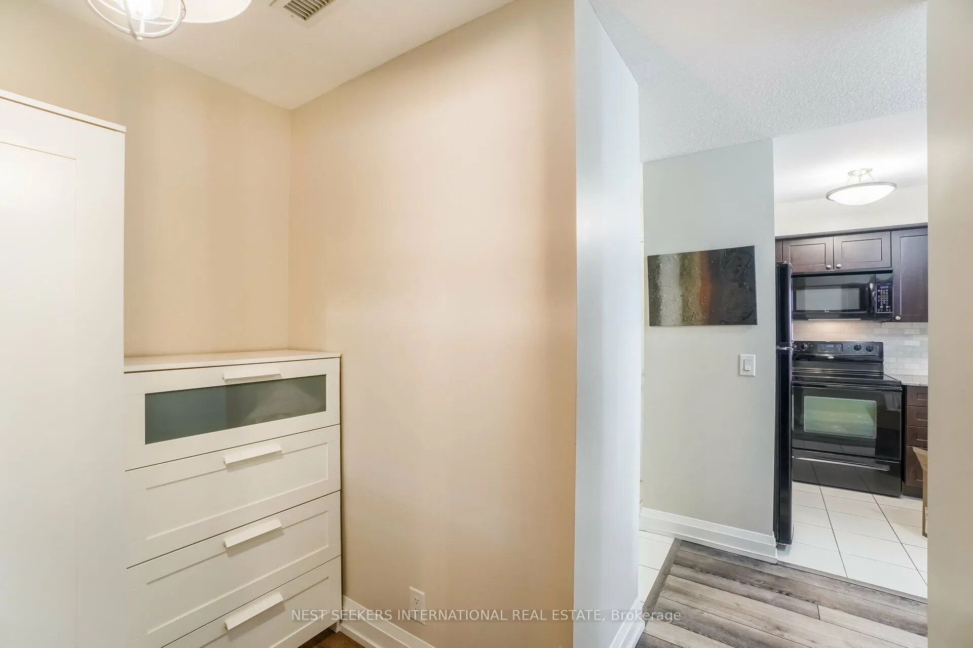 1070 Sheppard Avenue W, #1106