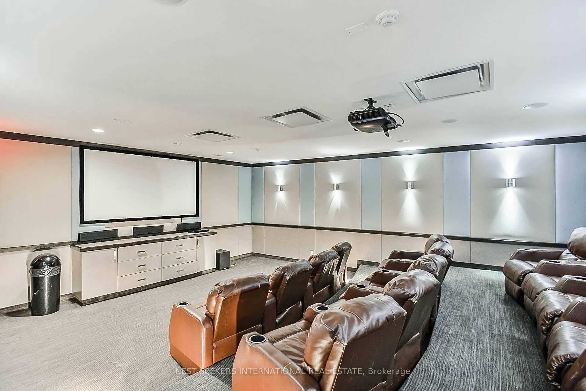 1070 Sheppard Avenue W, #1106