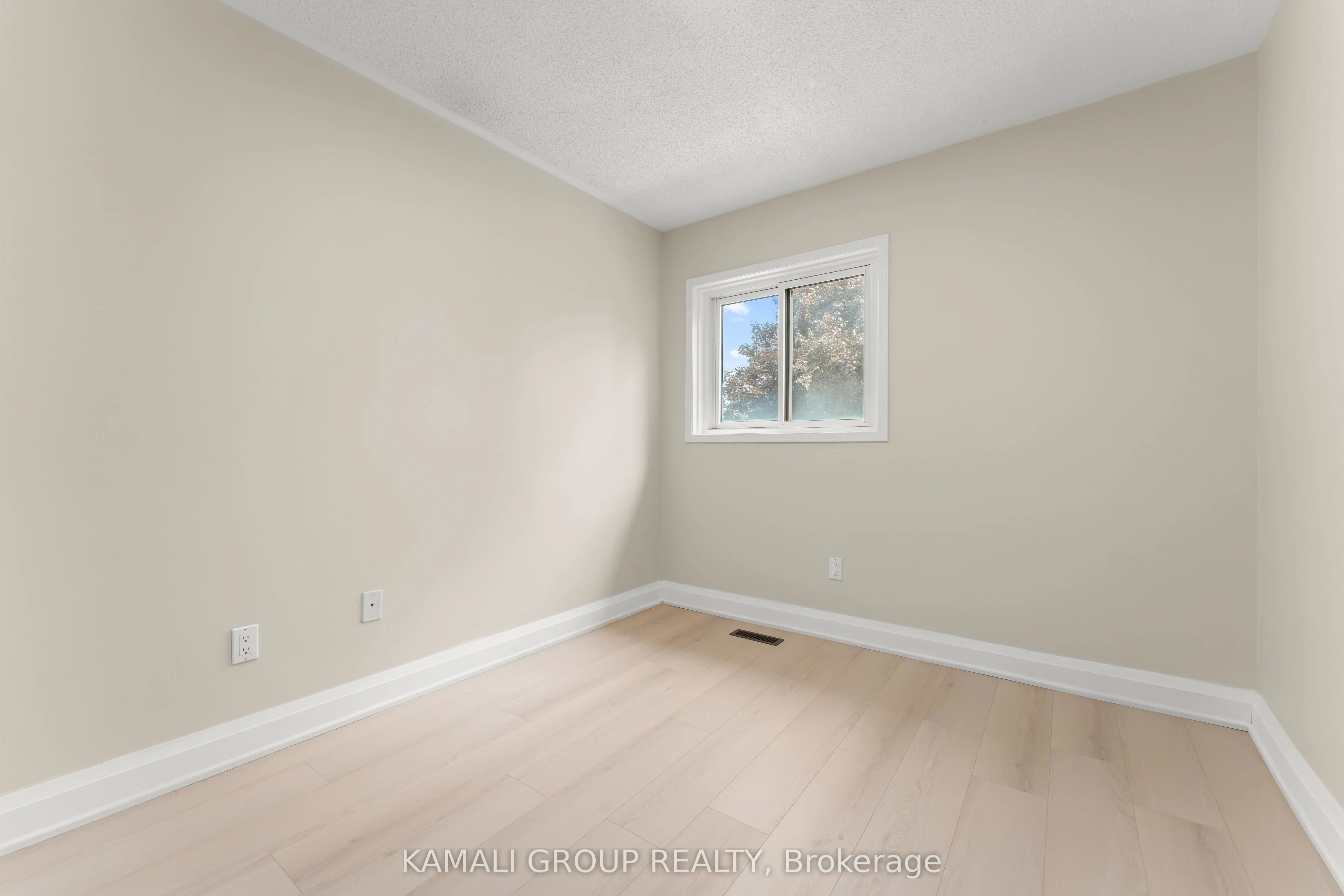 86 Prairie Rose Circle