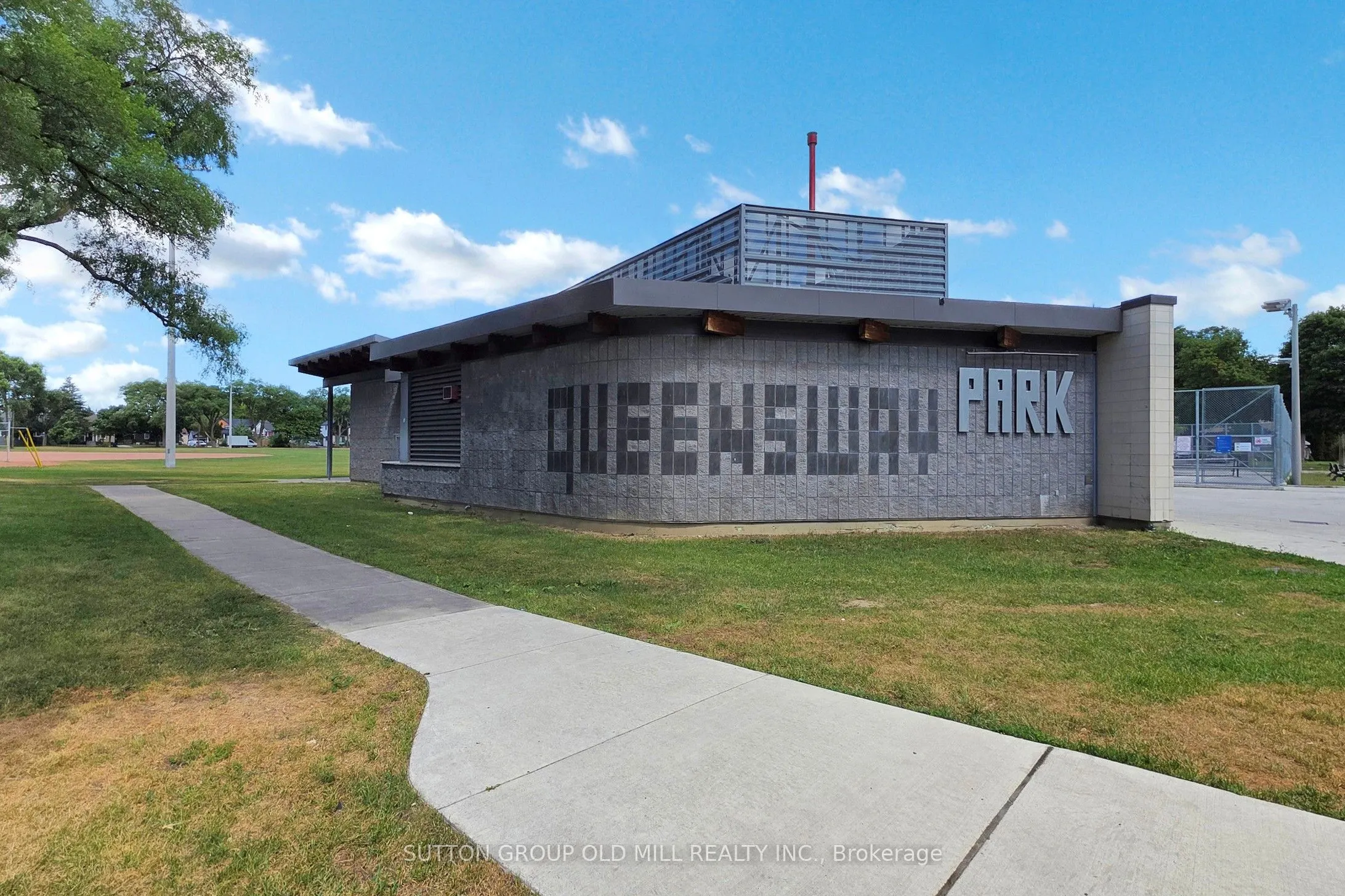 7 Smith Crescent, #605